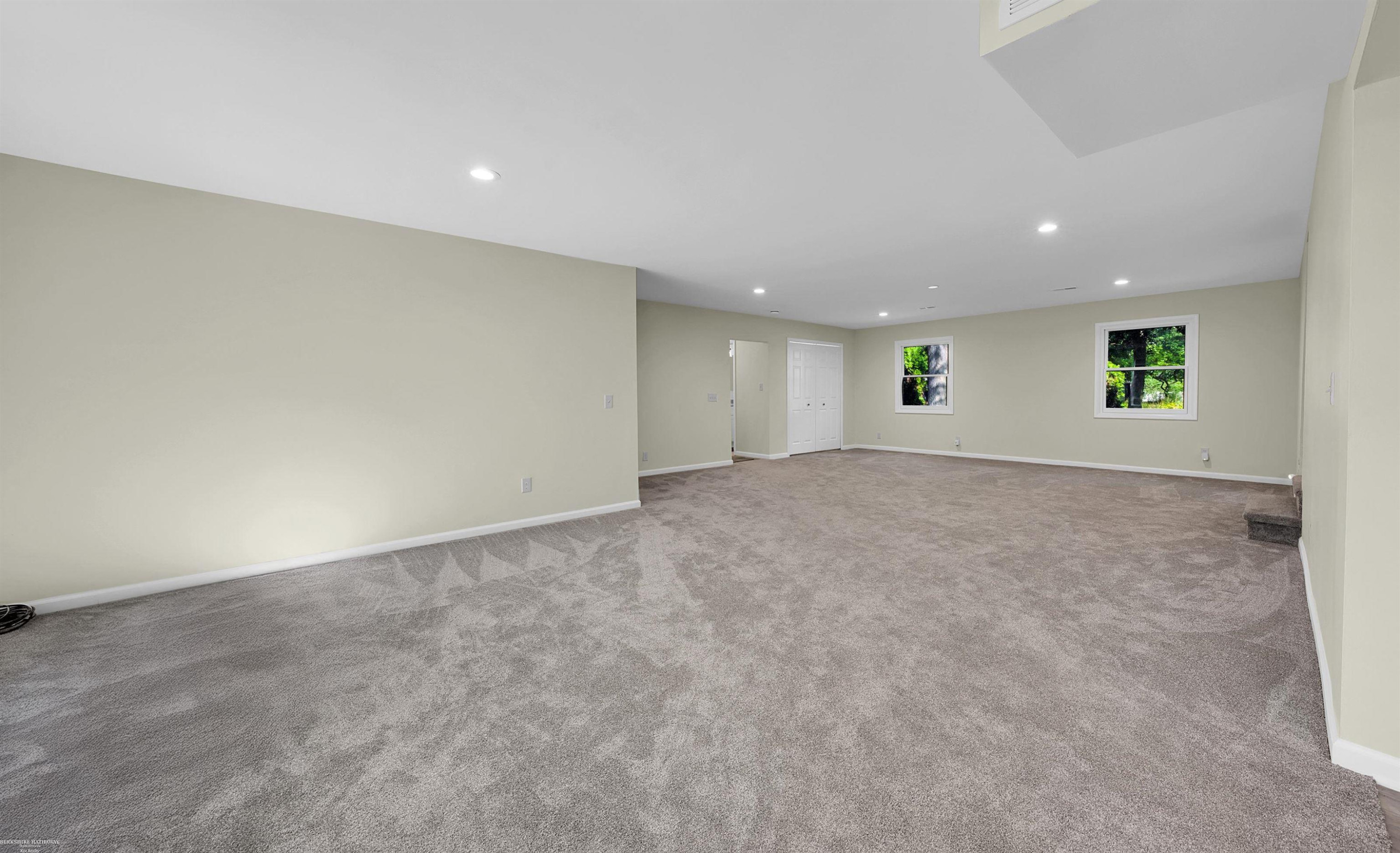 2700 Renshaw Drive, Troy, MI 48085 — Photo 20