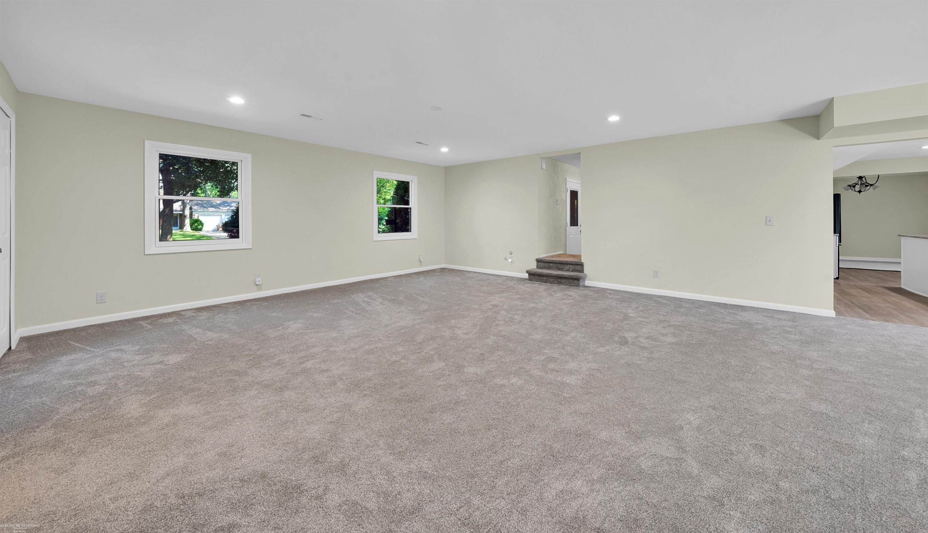 2700 Renshaw Drive, Troy, MI 48085 — Photo 23