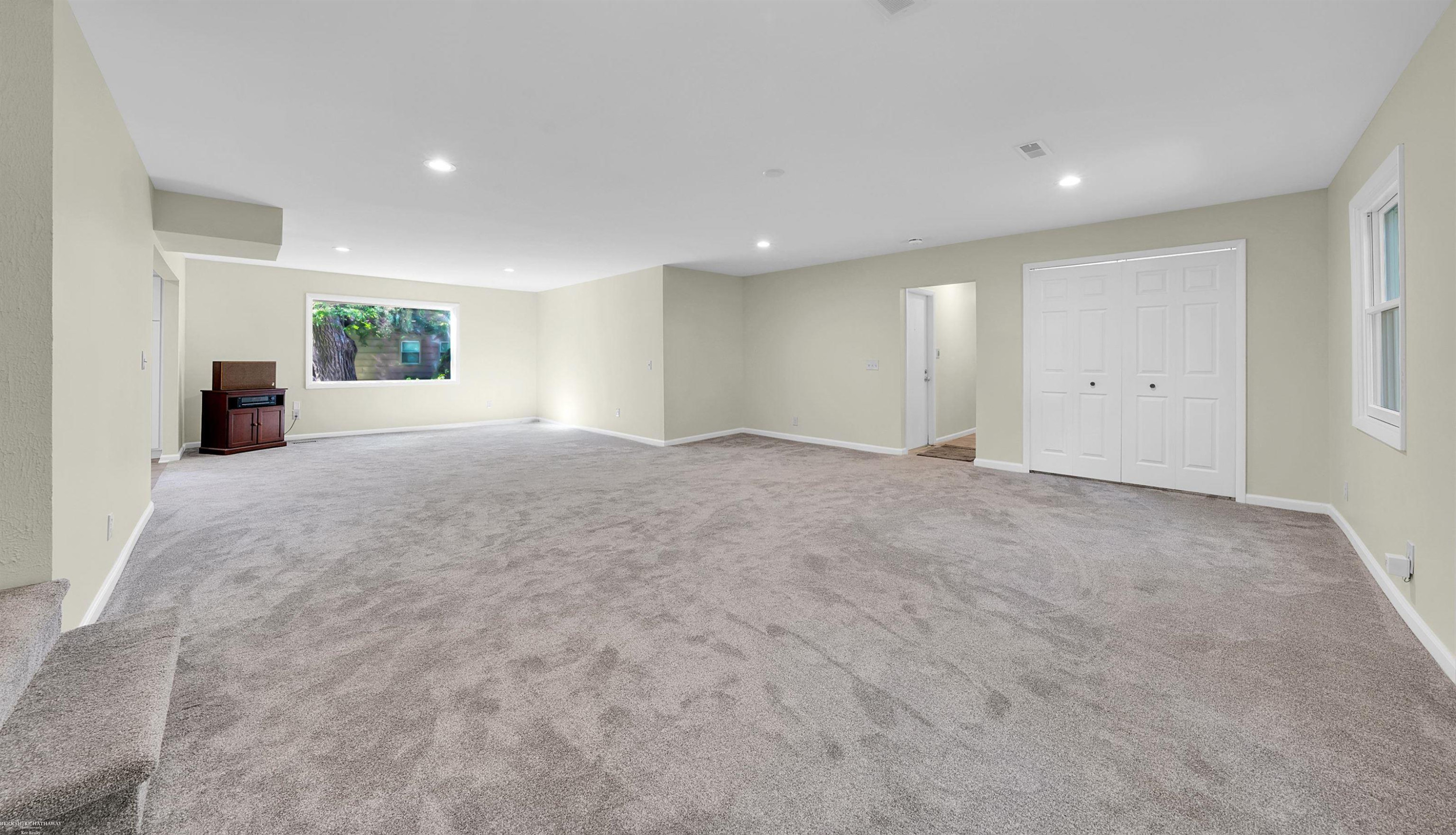 2700 Renshaw Drive, Troy, MI 48085 — Photo 25