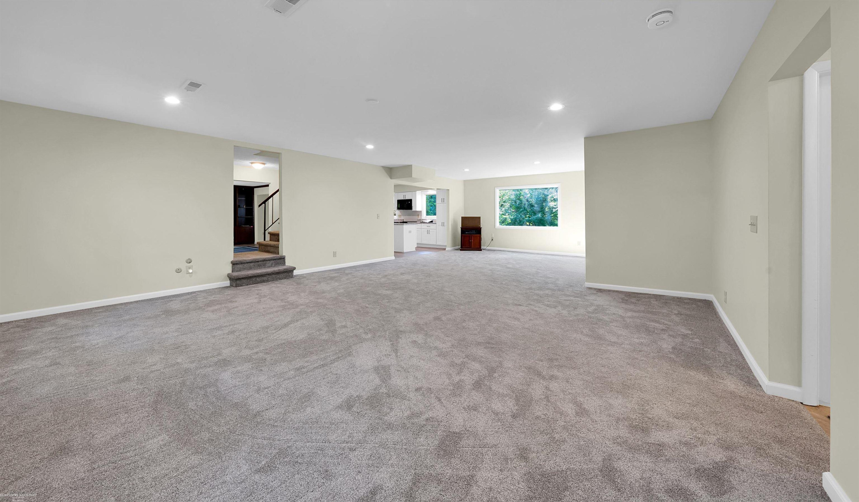 2700 Renshaw Drive, Troy, MI 48085 — Photo 28