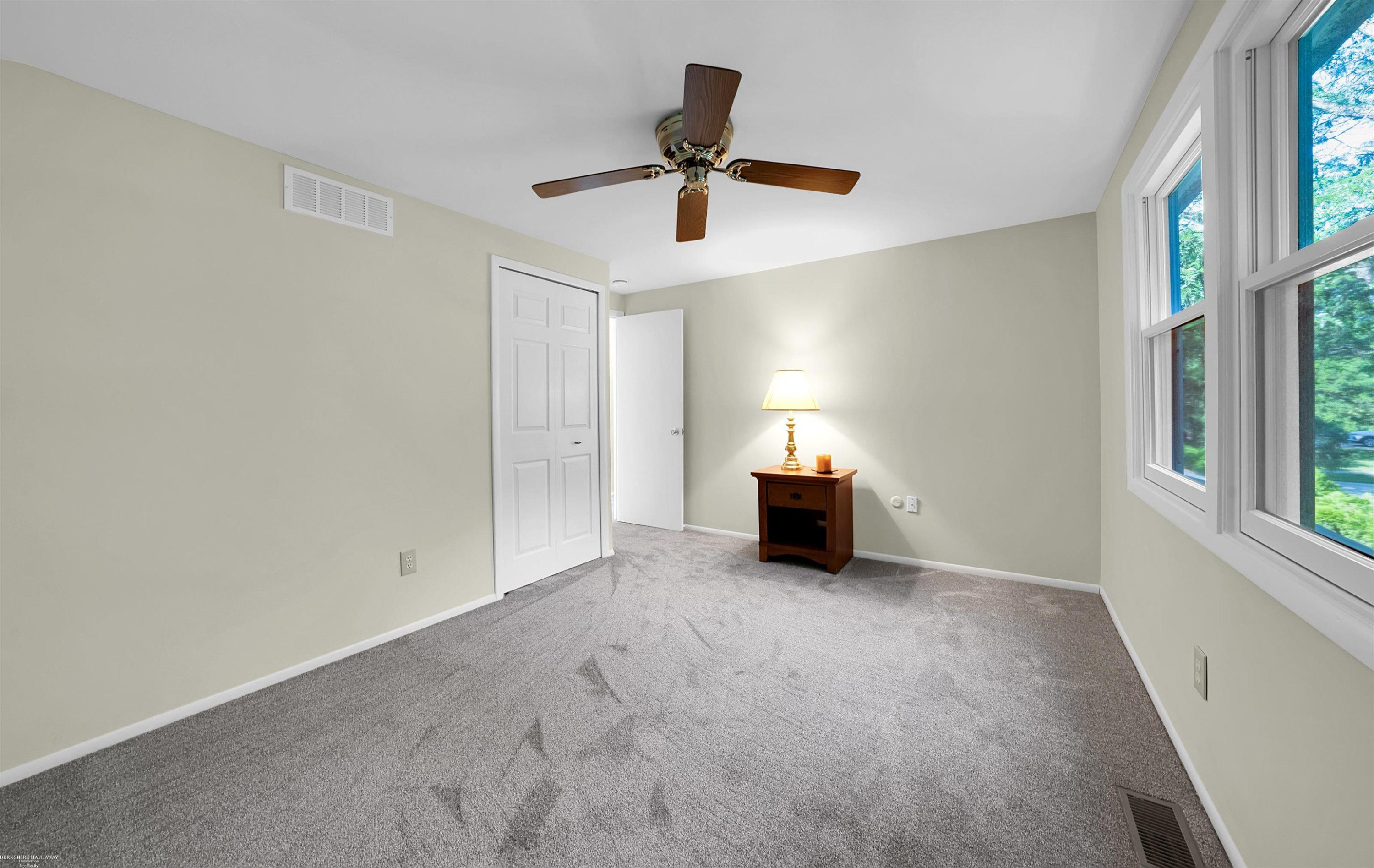 2700 Renshaw Drive, Troy, MI 48085 — Photo 37