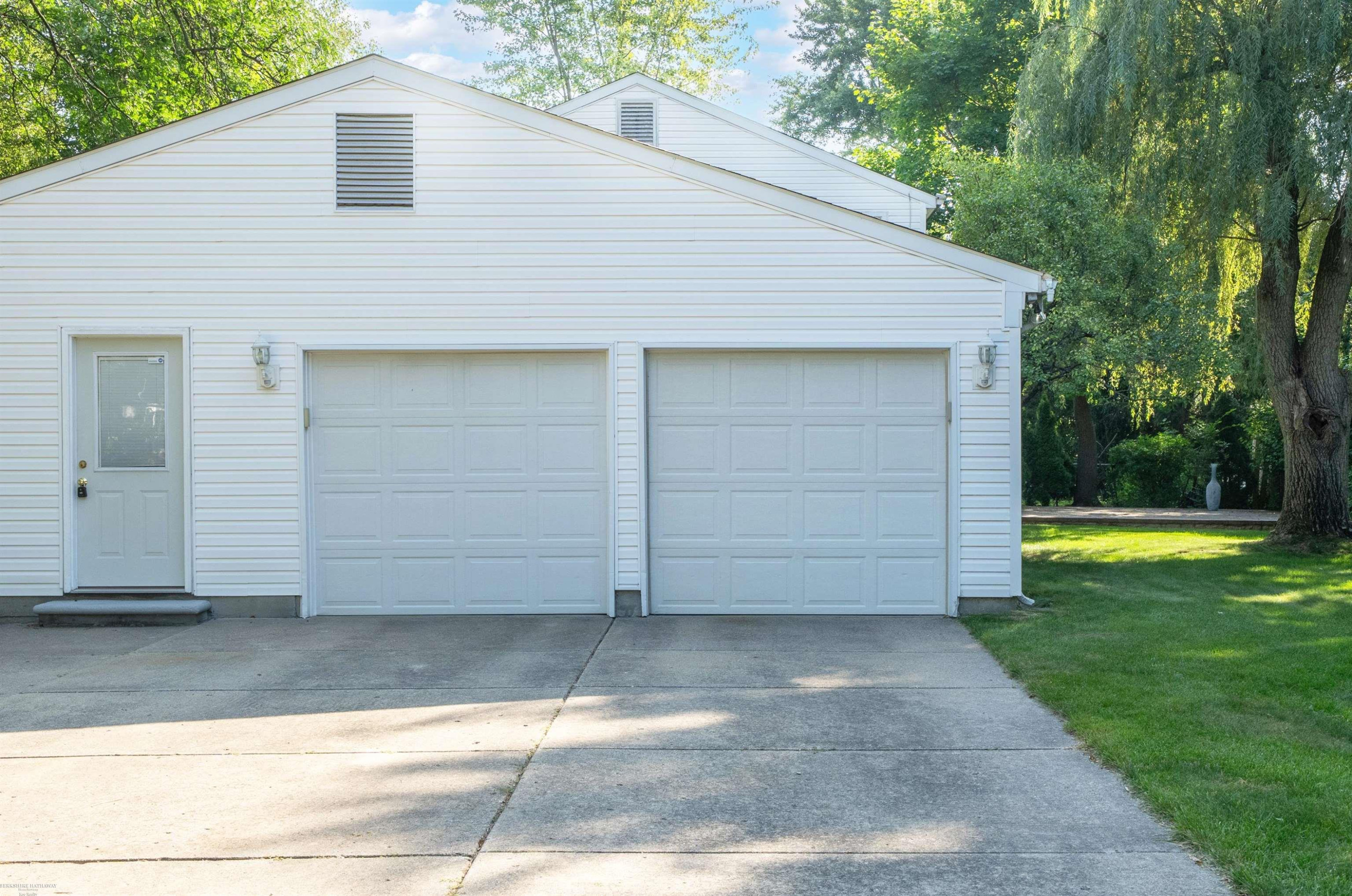 2700 Renshaw Drive, Troy, MI 48085 — Photo 38