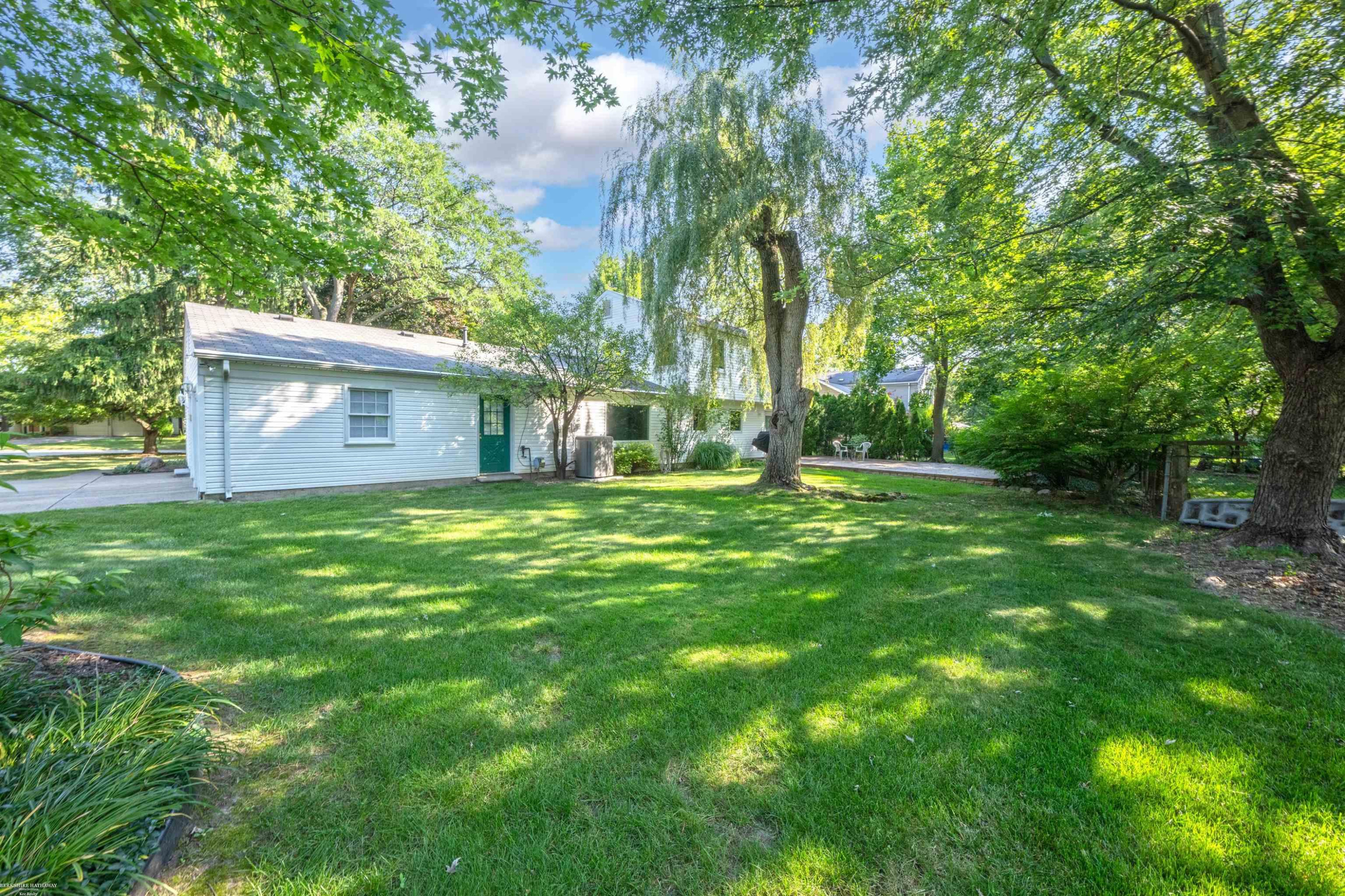 2700 Renshaw Drive, Troy, MI 48085 — Photo 39