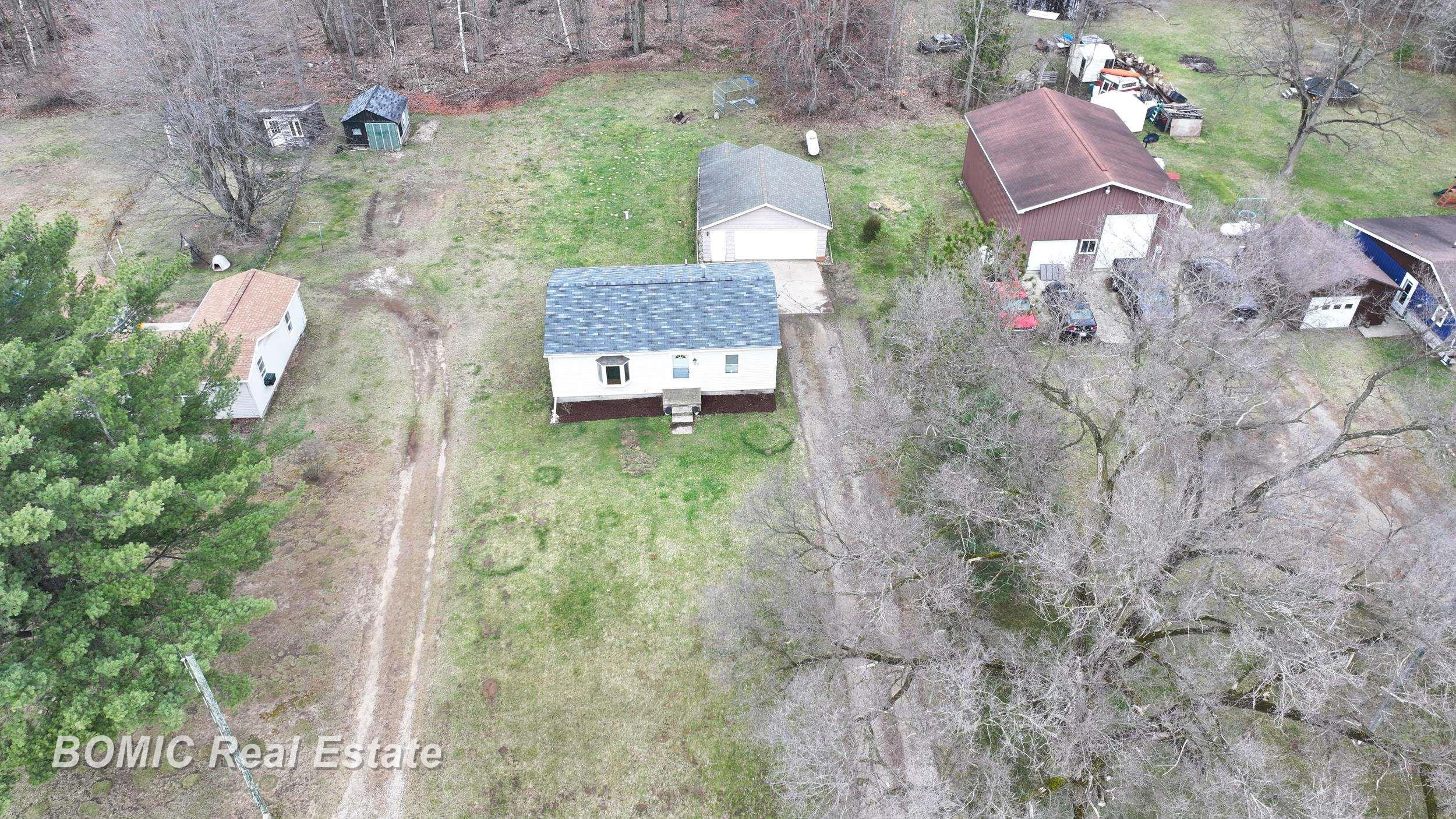 2751 E Deckerville Road, Caro, MI 48723 — Photo 25