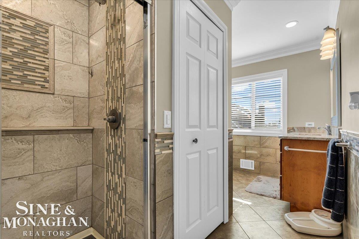 7846 Stark Drive, MI 48001 — Photo 48