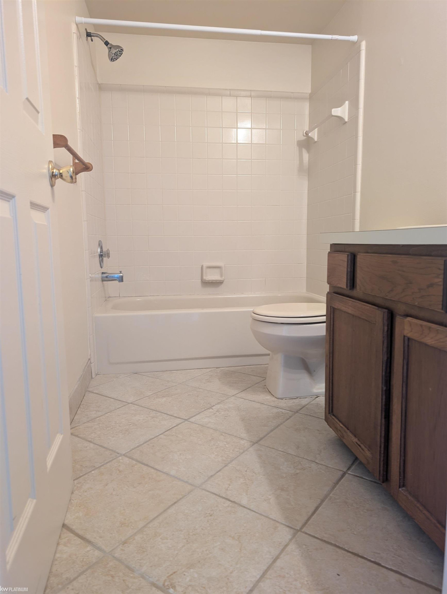 24192 Ashford Lane, Clinton Twp, MI 48036 — Photo 8