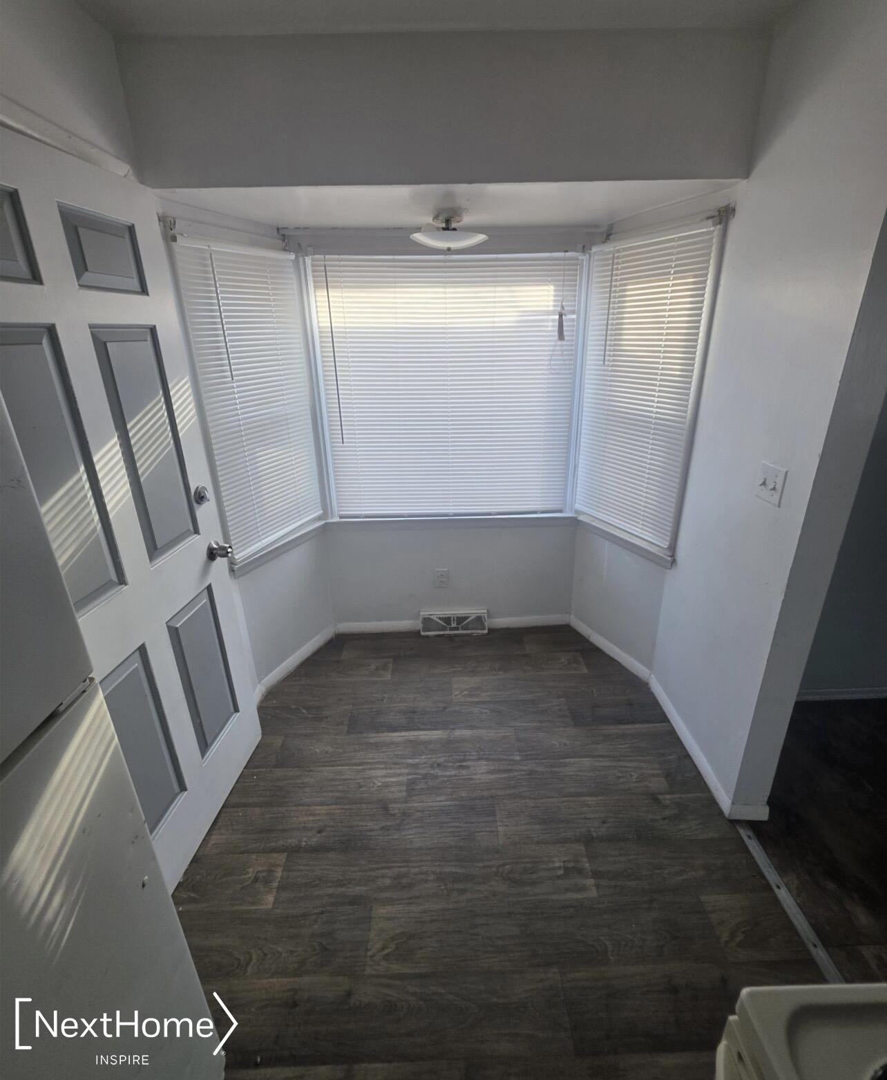 929 W Genesee Street, Flint, MI 48504 — Photo 6