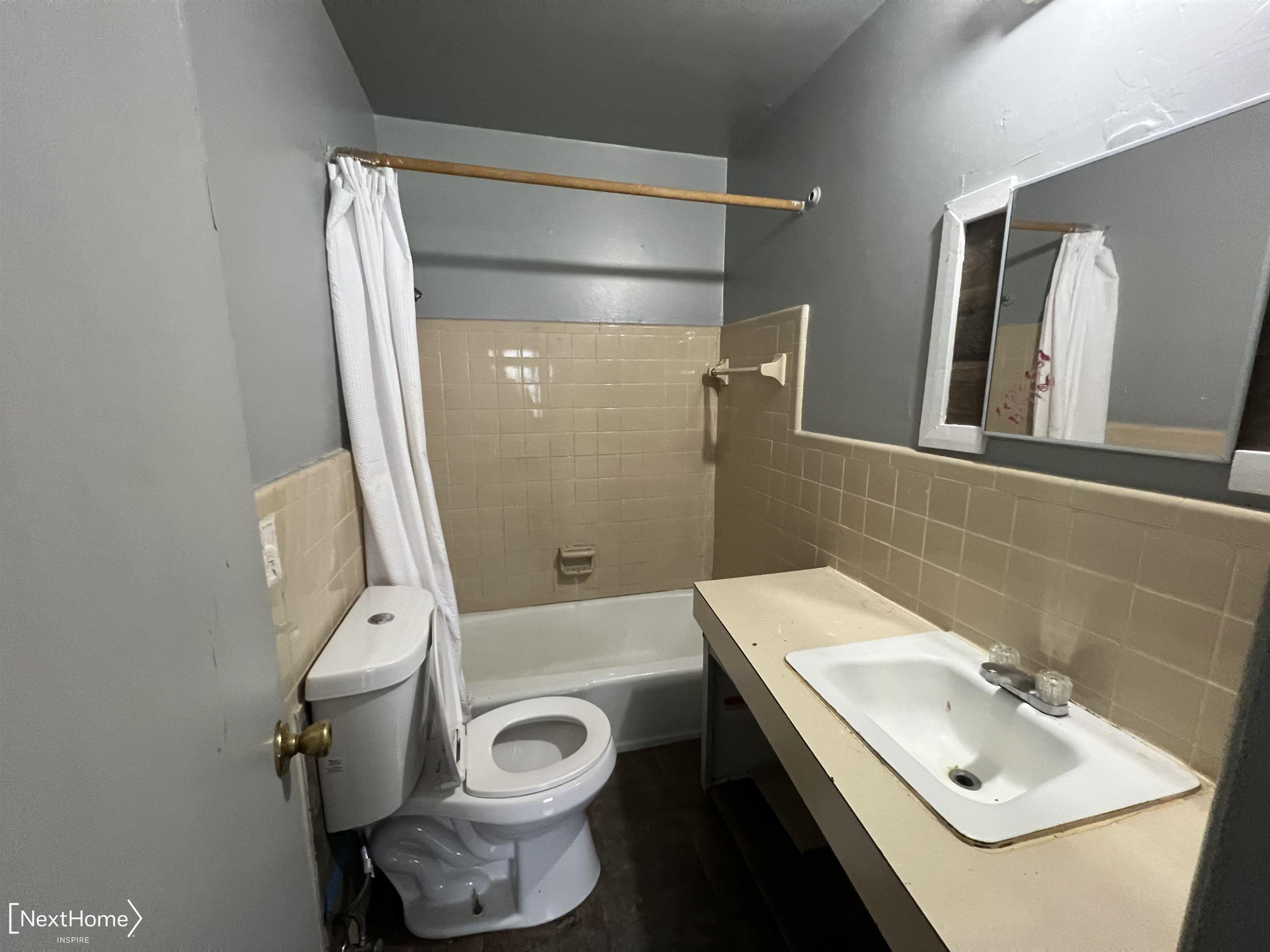 929 W Genesee Street, Flint, MI 48504 — Photo 9