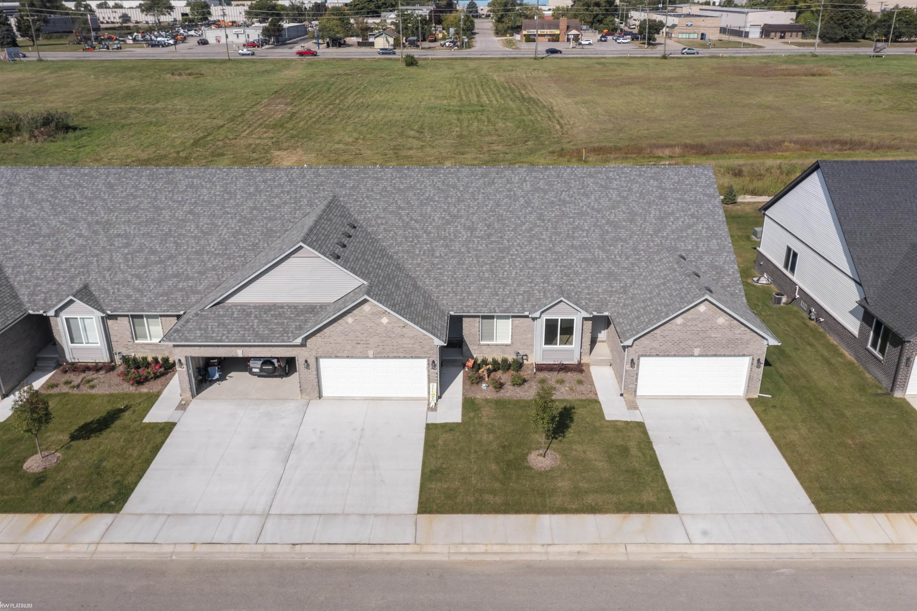 48389 Applegrove Lane, New Baltimore, MI — Photo 3
