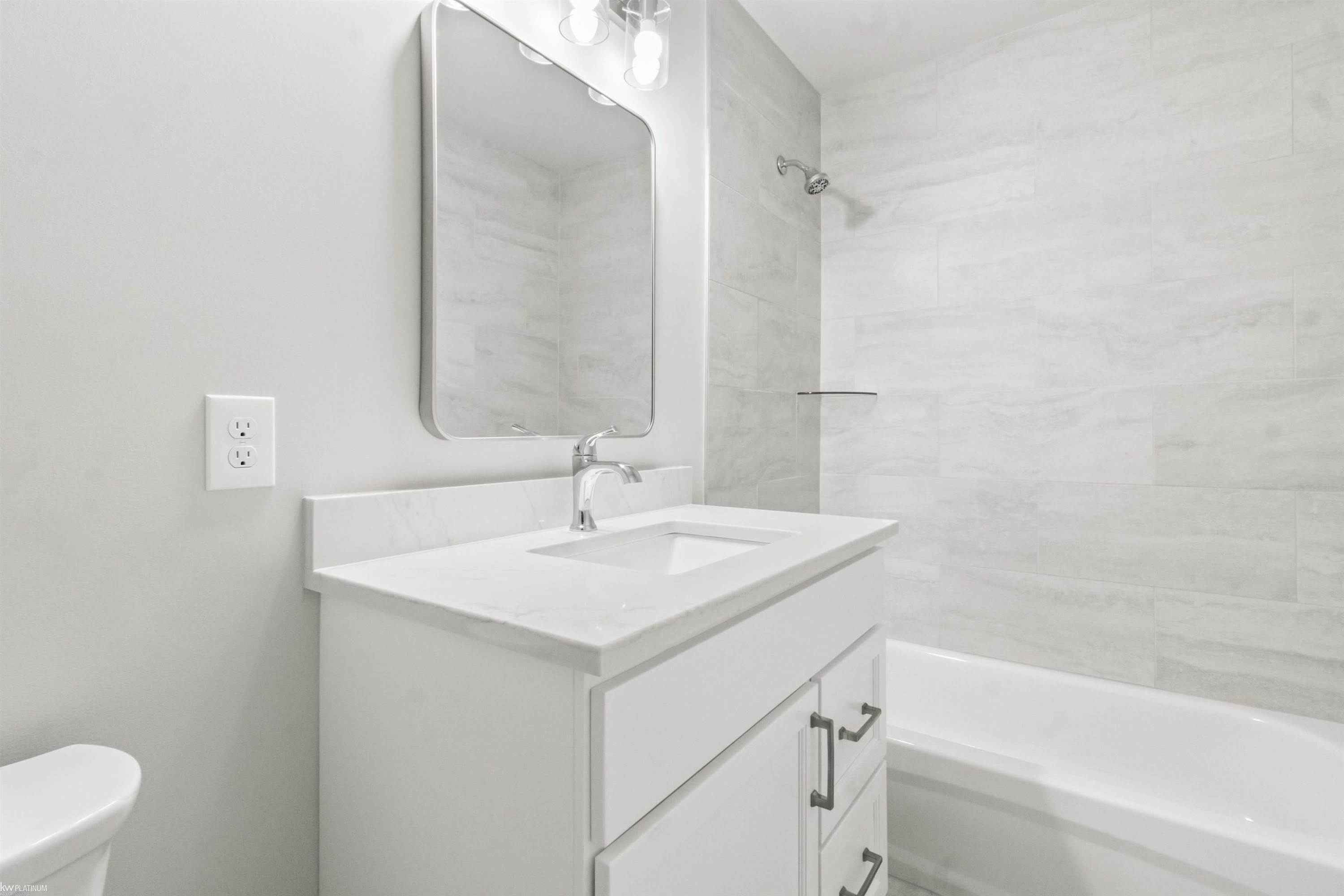 48389 Applegrove Lane, New Baltimore, MI — Photo 9