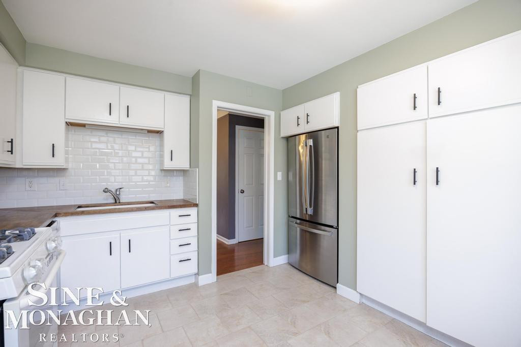 318 Kerby Rd Road, Grosse Pointe Farms, MI 48236 — Photo 7