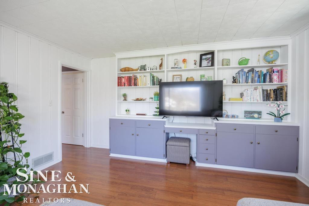 318 Kerby Rd Road, Grosse Pointe Farms, MI 48236 — Photo 10