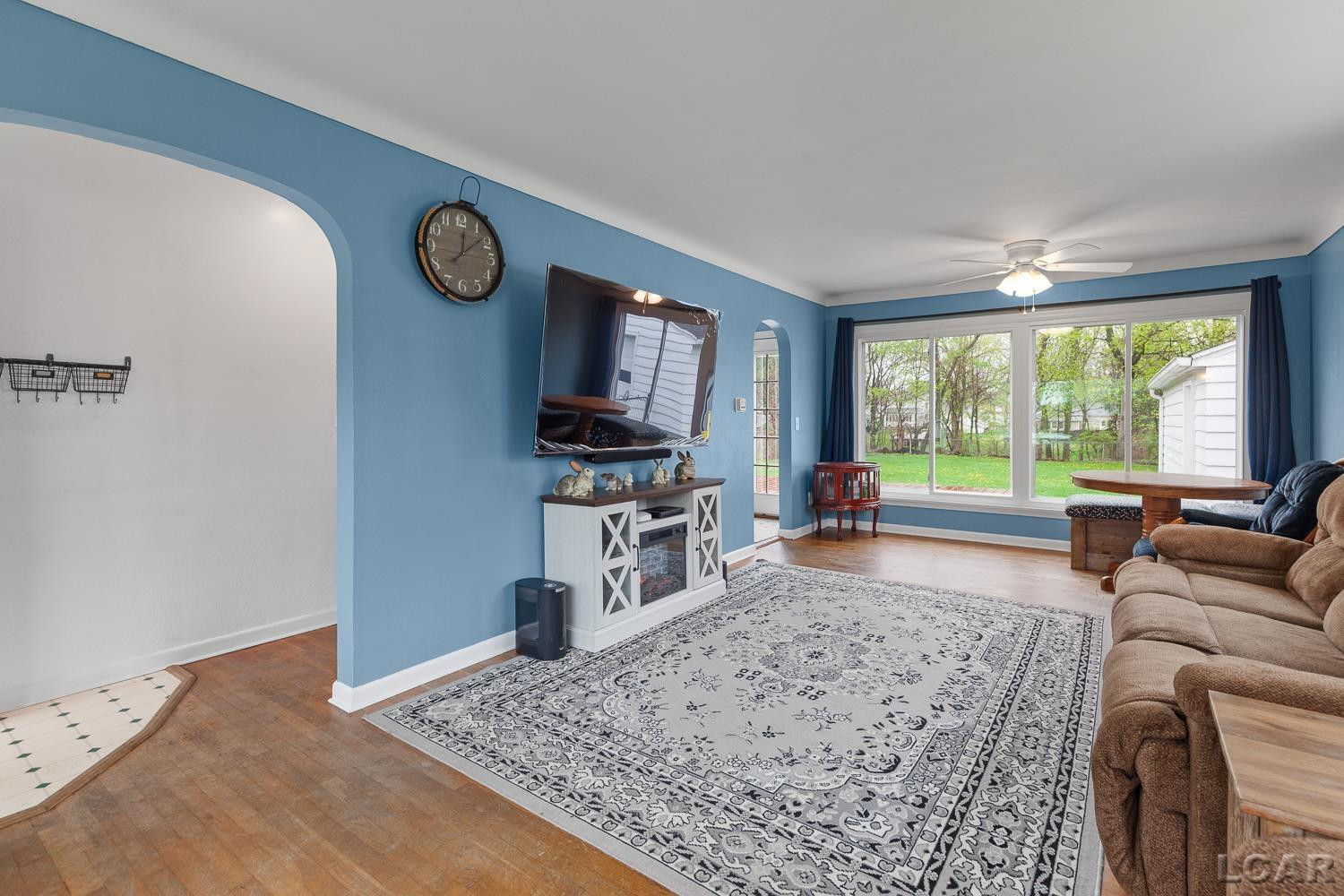 962 Vine Street, Adrian, MI 49221 — Photo 9