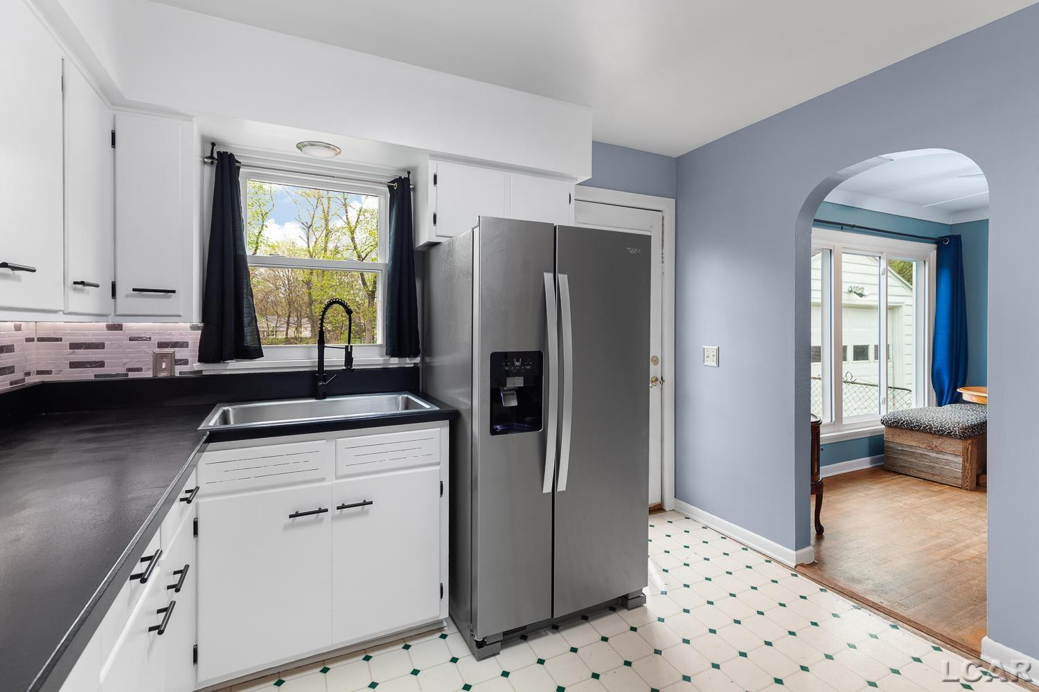 962 Vine Street, Adrian, MI 49221 — Photo 15