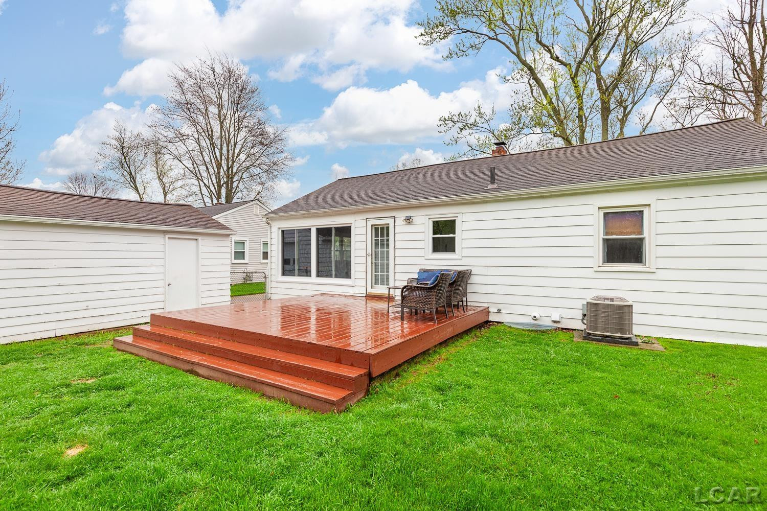 962 Vine Street, Adrian, MI 49221 — Photo 34