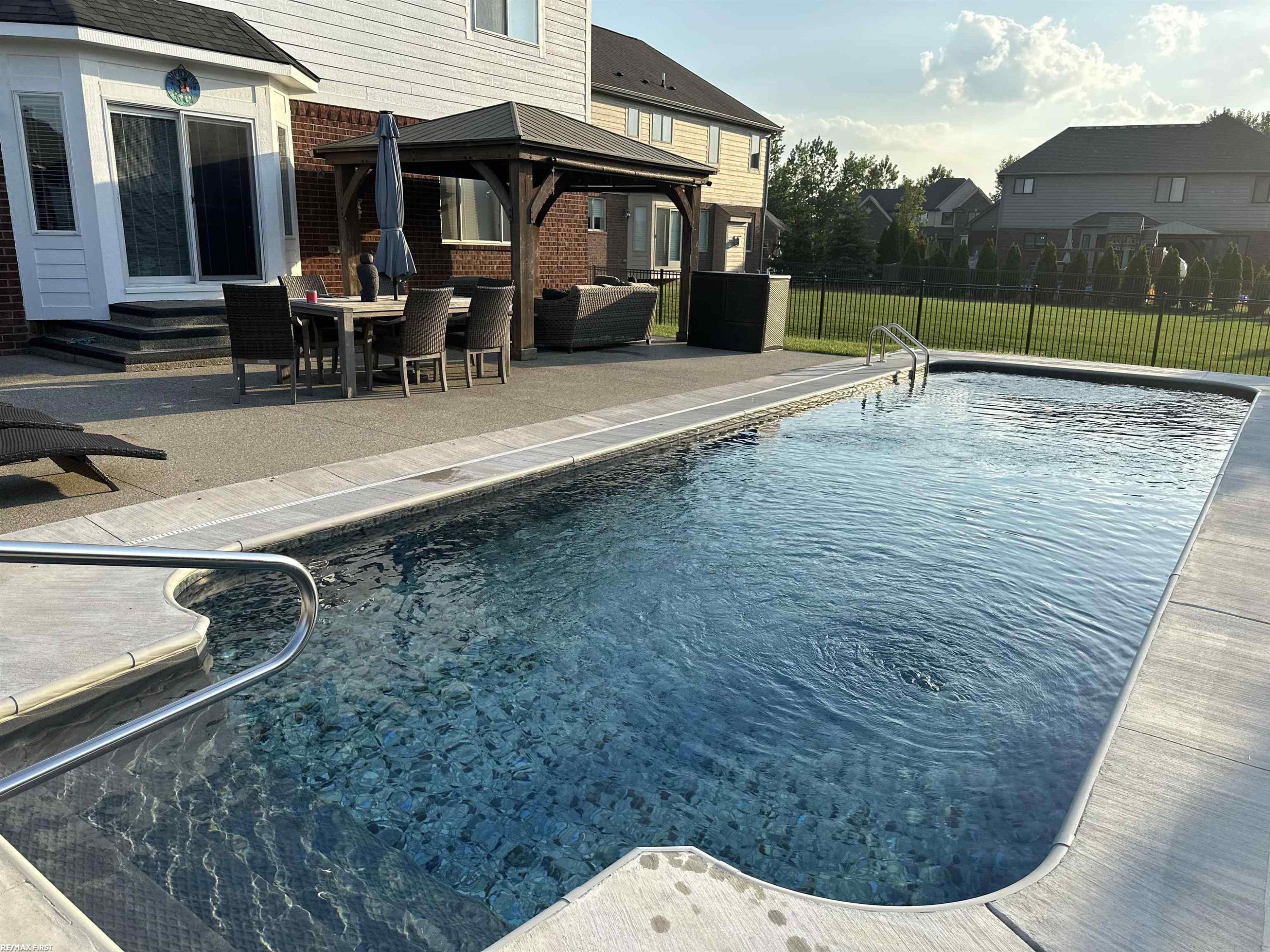 18011 Humber Bridge Drive Drive, Macomb, MI 48042 — Photo 2