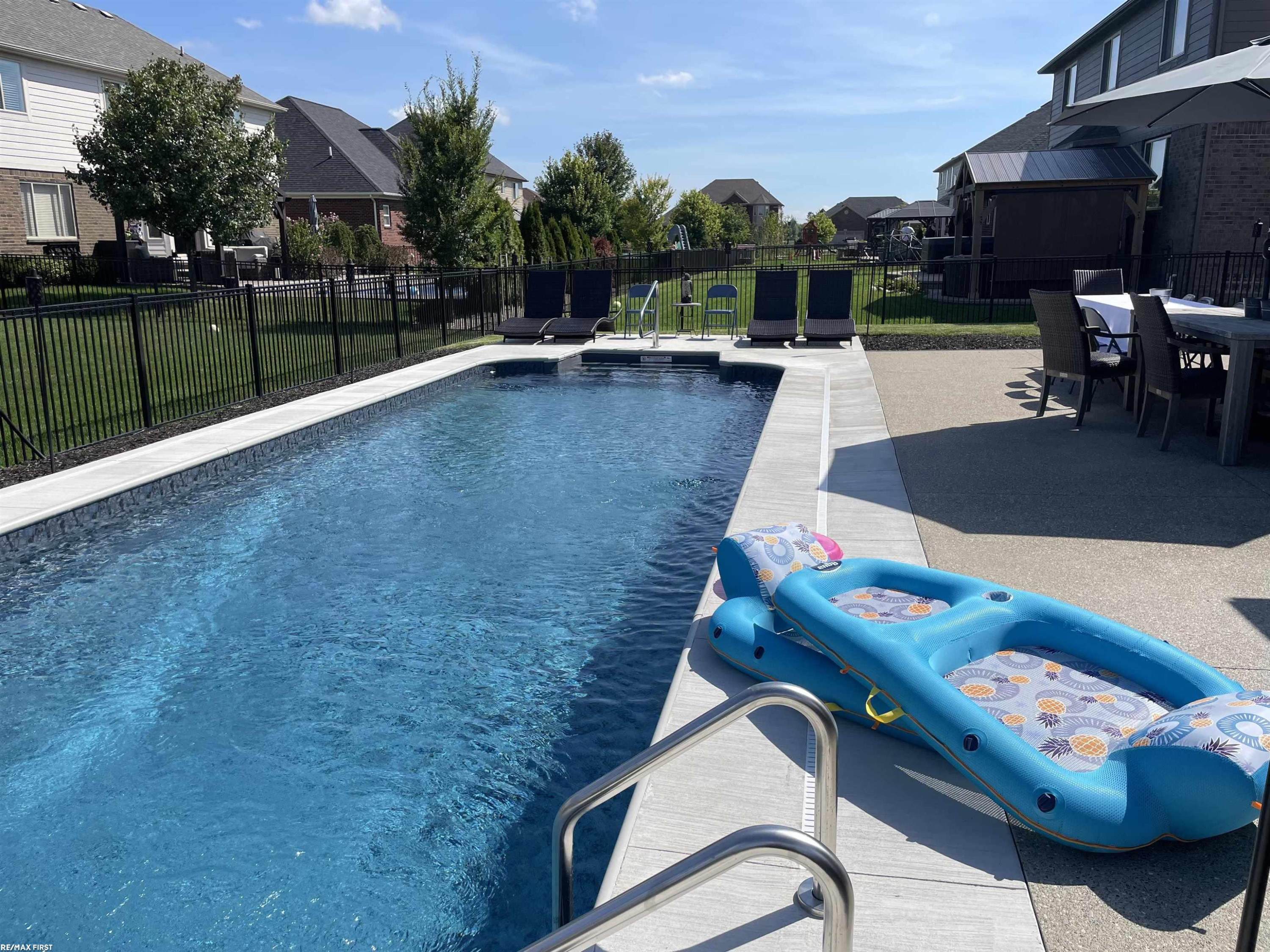 18011 Humber Bridge Drive Drive, Macomb, MI 48042 — Photo 3