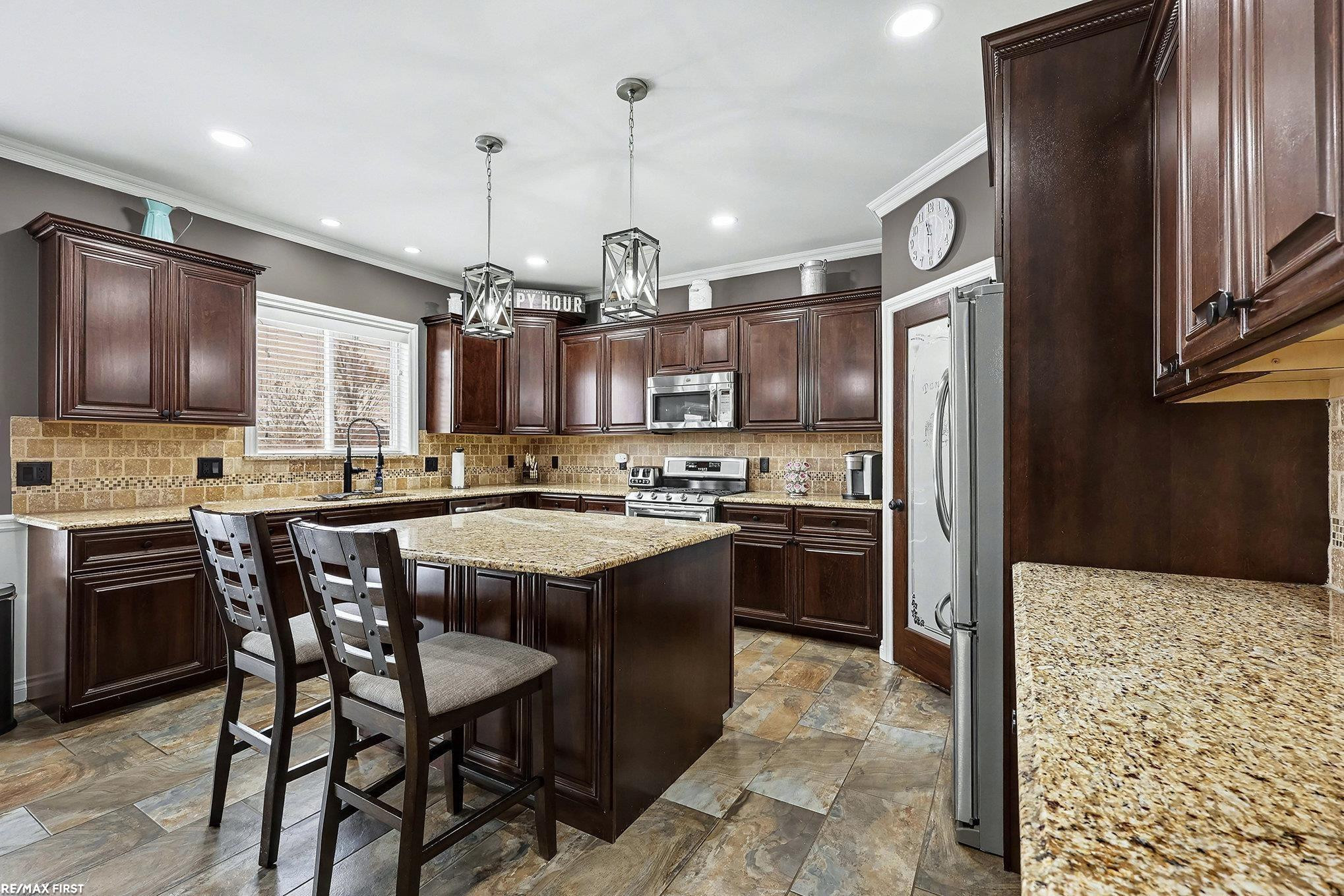 18011 Humber Bridge Drive Drive, Macomb, MI 48042 — Photo 8