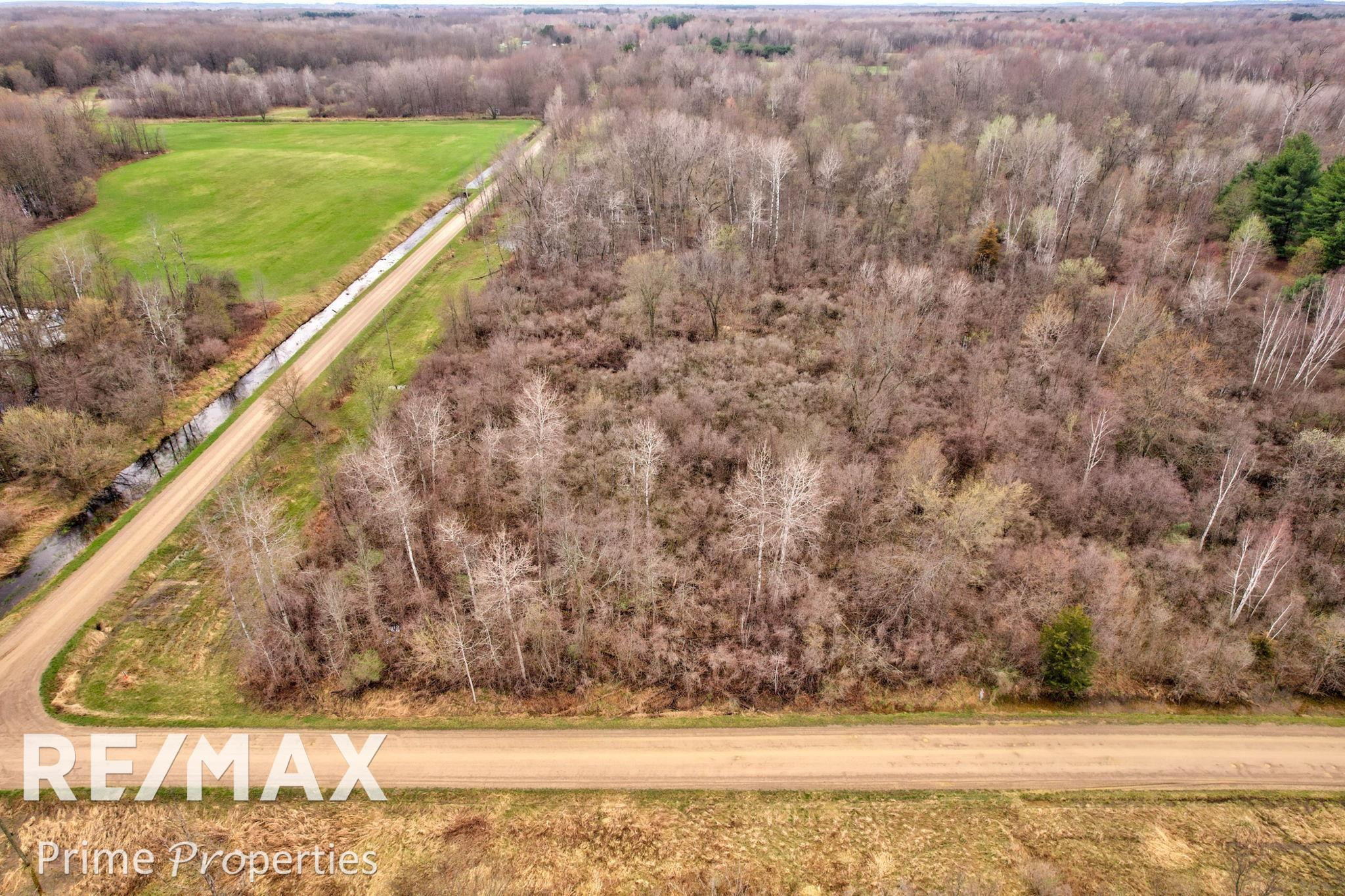 0000 S Plain & Curry Road, Caro, MI 48723