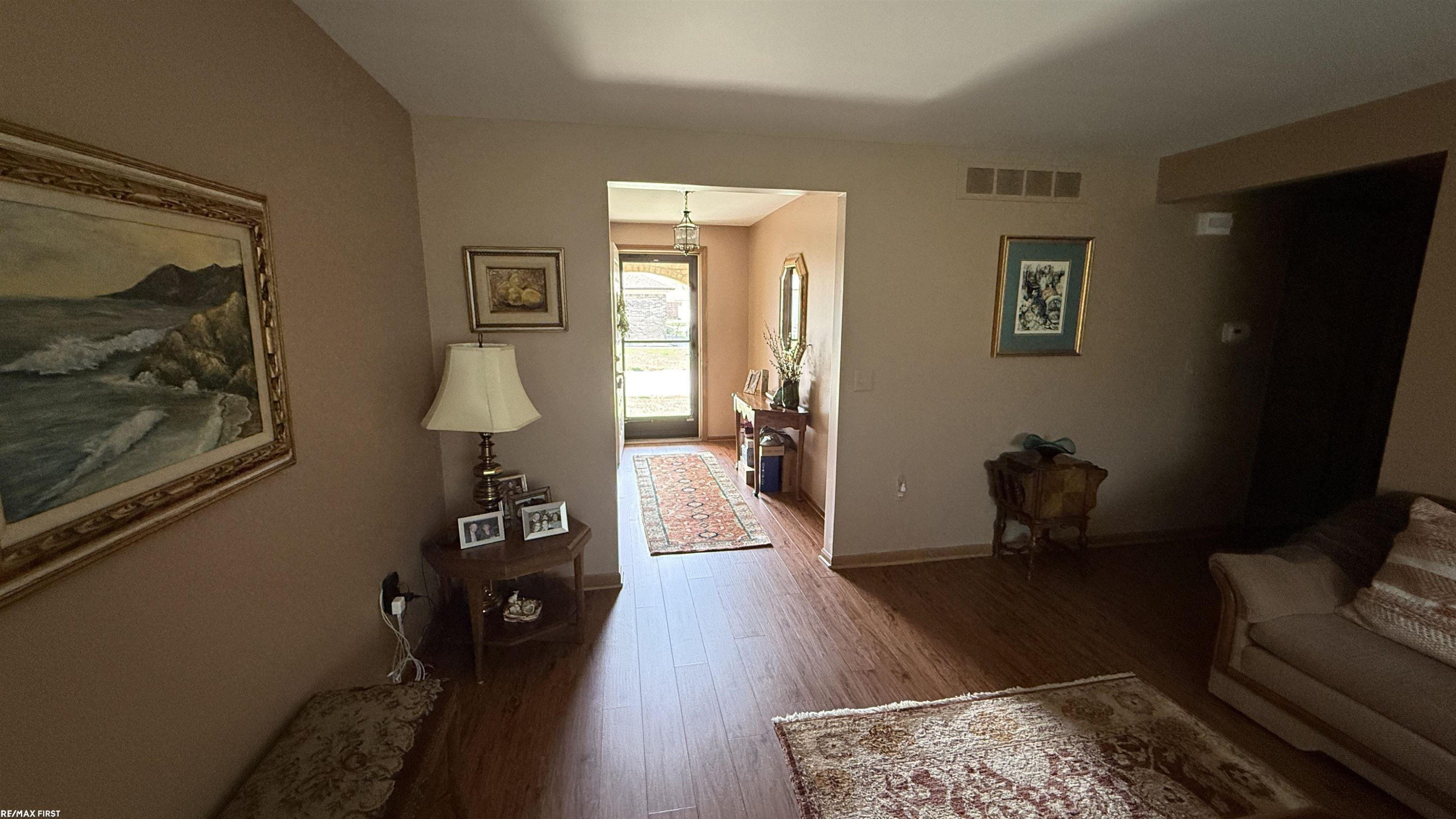 34300 Sycamore Drive, Fraser, MI 48026 — Photo 4
