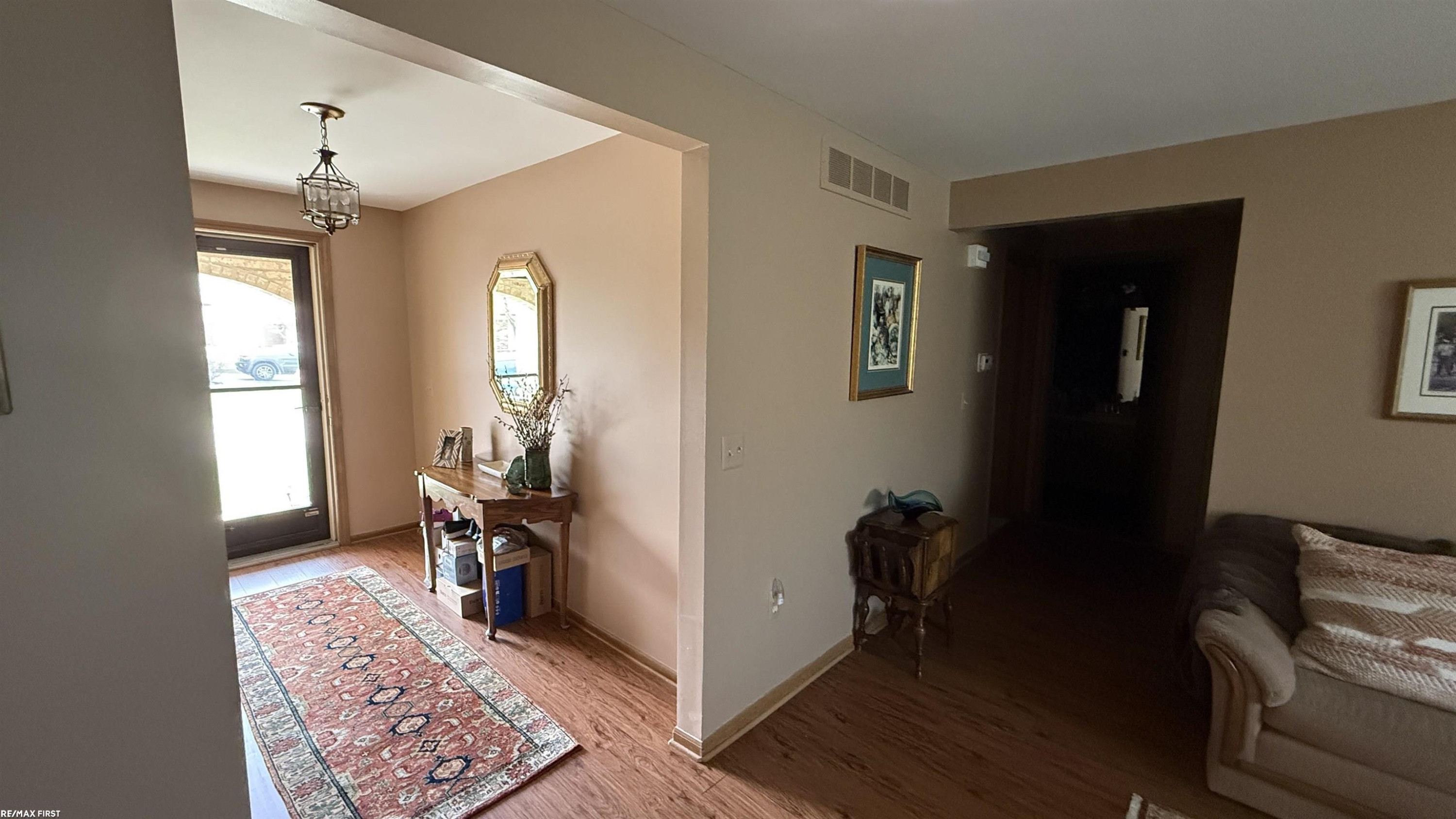 34300 Sycamore Drive, Fraser, MI 48026 — Photo 8