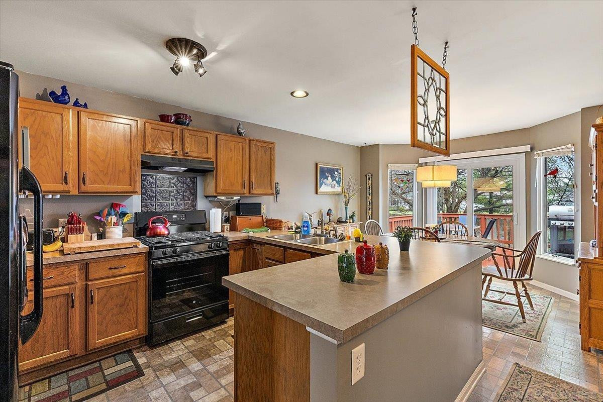 741 Inverness Drive, Oxford, MI 48371 — Photo 7