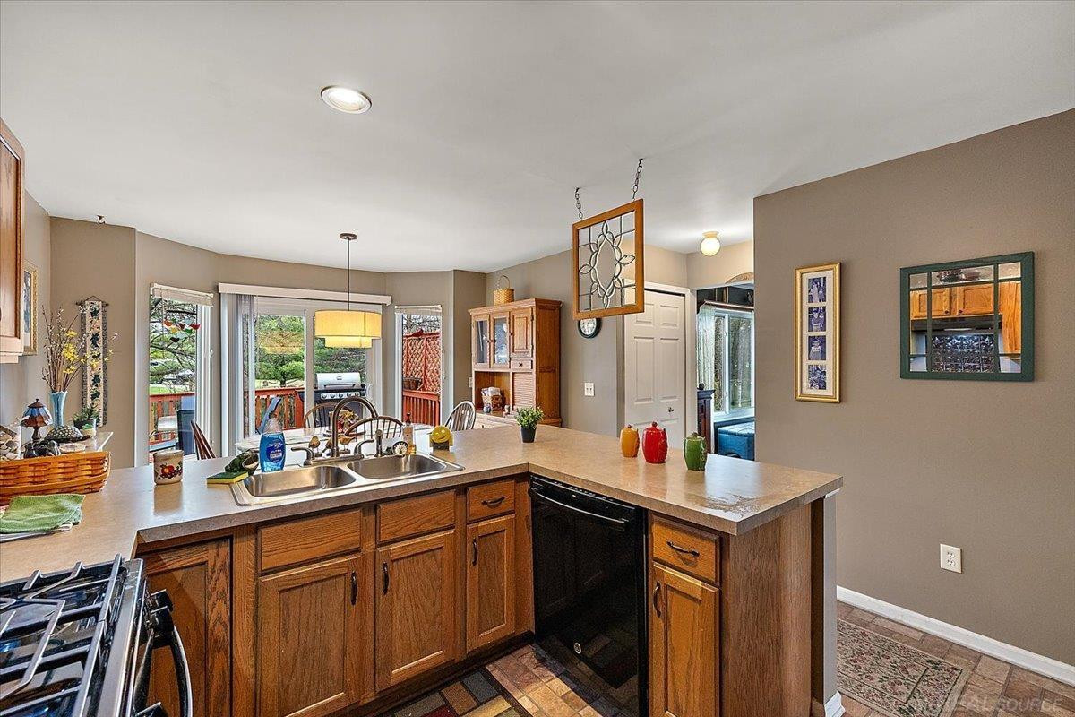 741 Inverness Drive, Oxford, MI 48371 — Photo 8