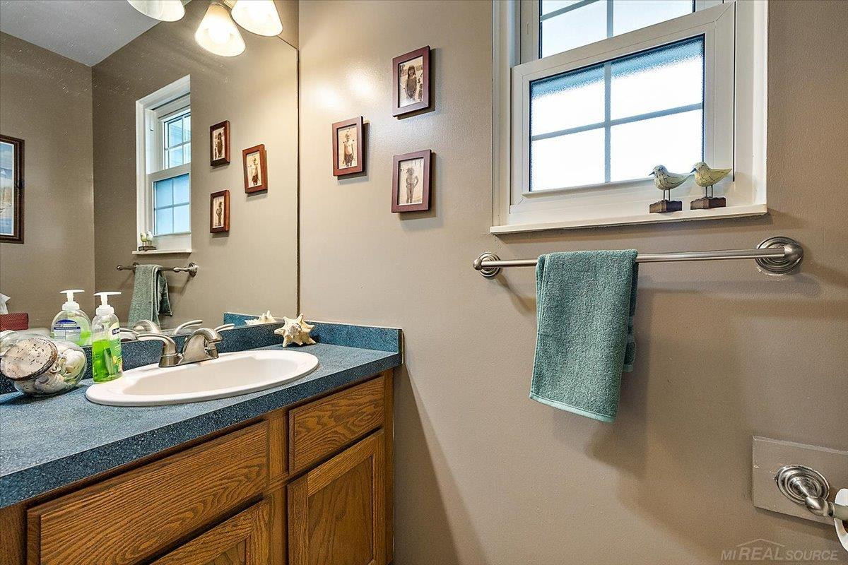 741 Inverness Drive, Oxford, MI 48371 — Photo 12