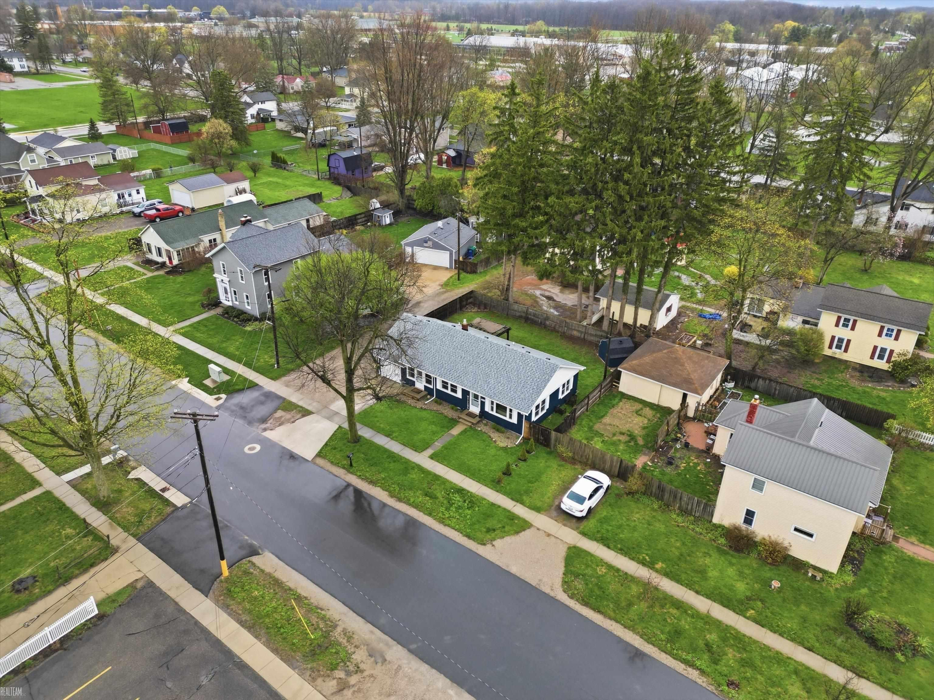 74220 1st Street, MI — Photo 24