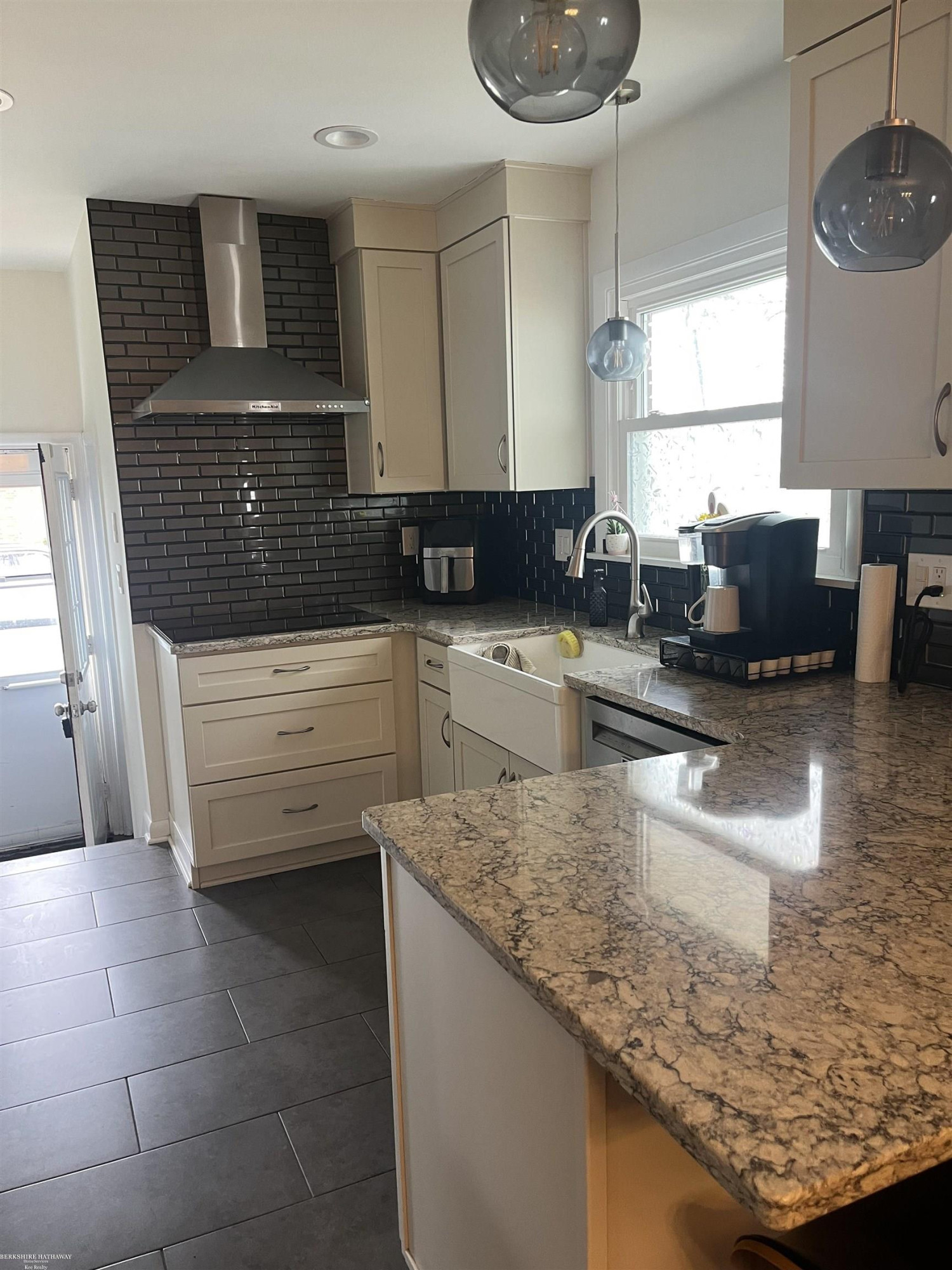 25284 Saint Christopher Drive, MI — Photo 10