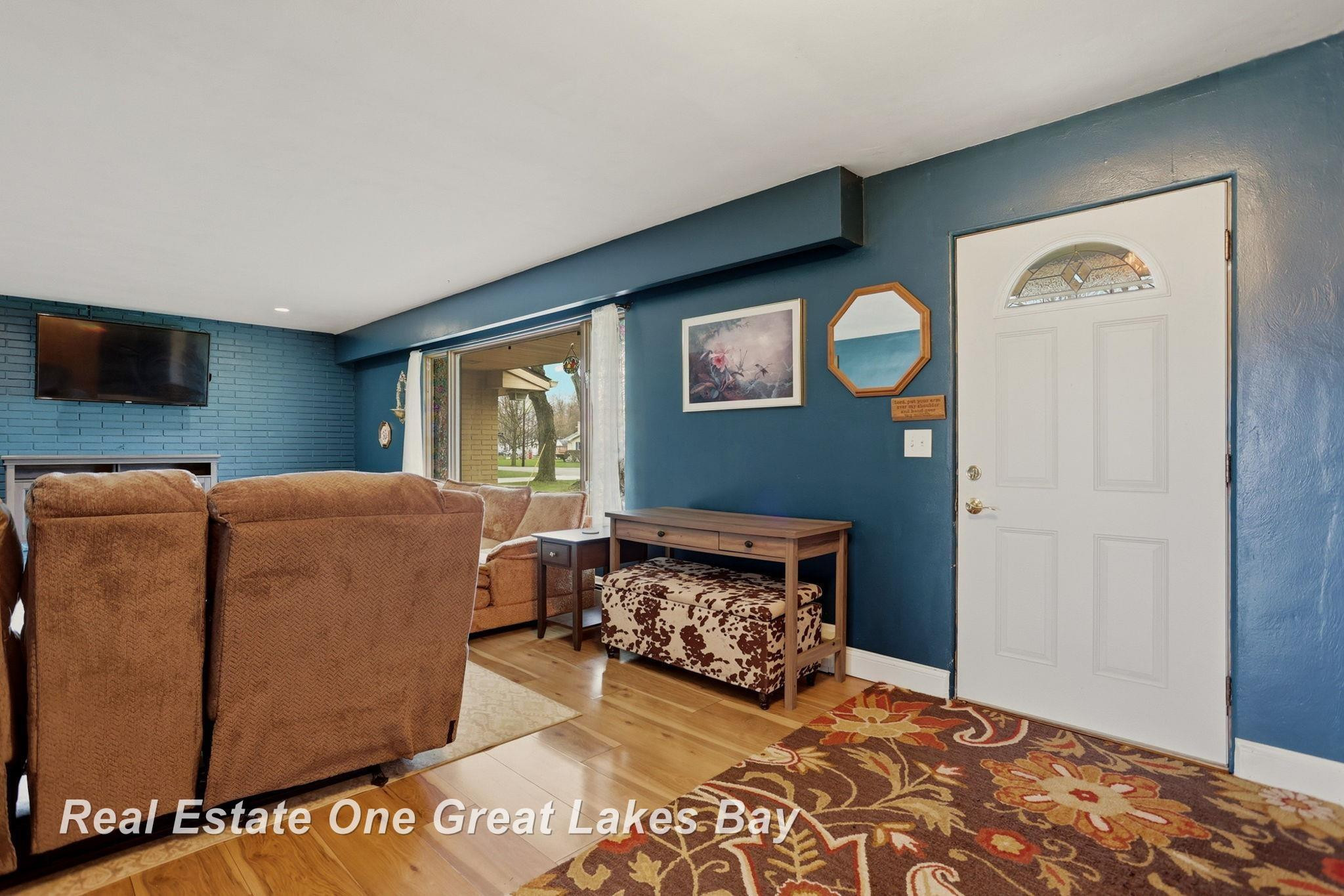 420 S Johnson Street, Merrill, MI 48637 — Photo 8