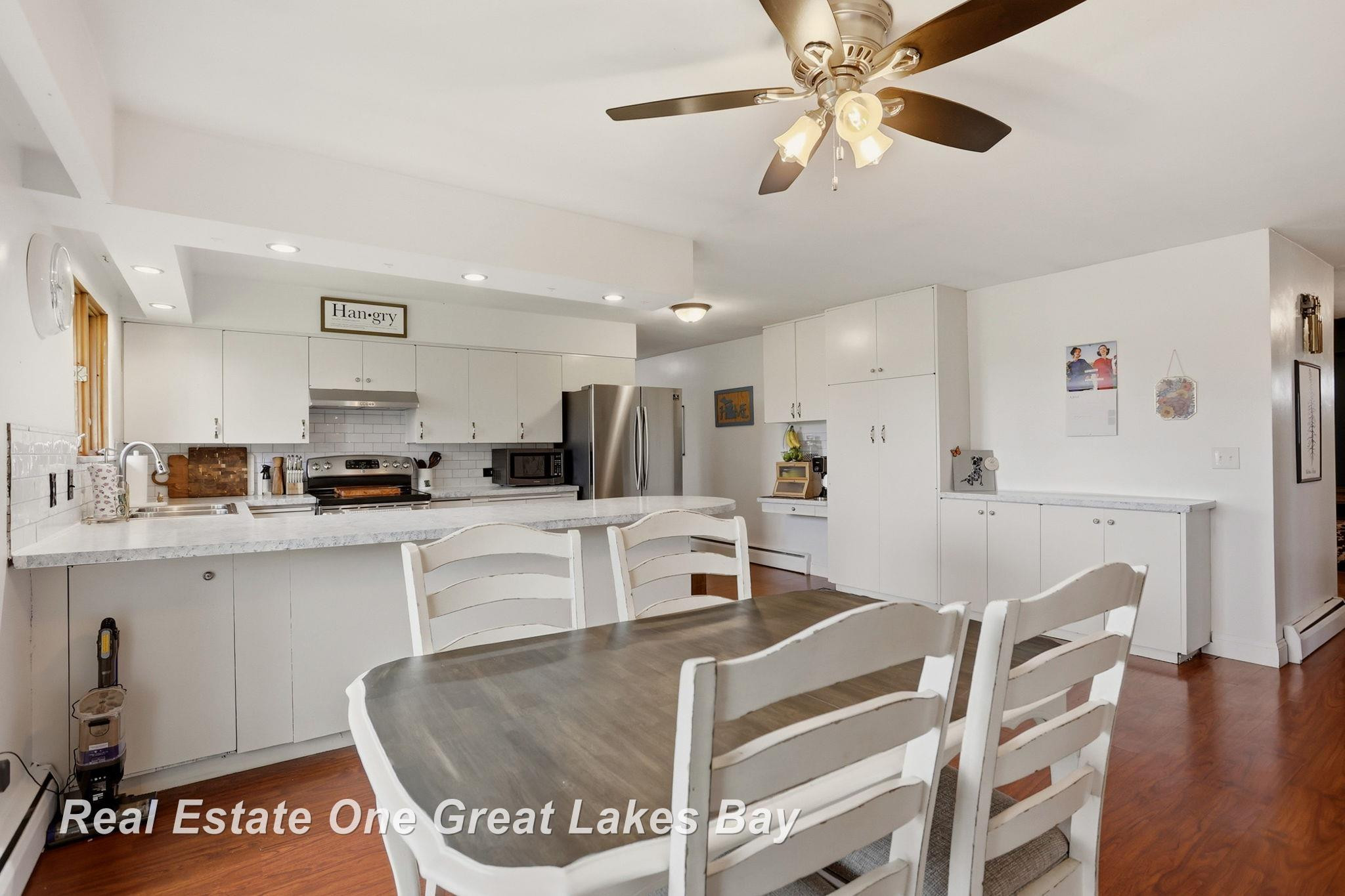 420 S Johnson Street, Merrill, MI 48637 — Photo 15
