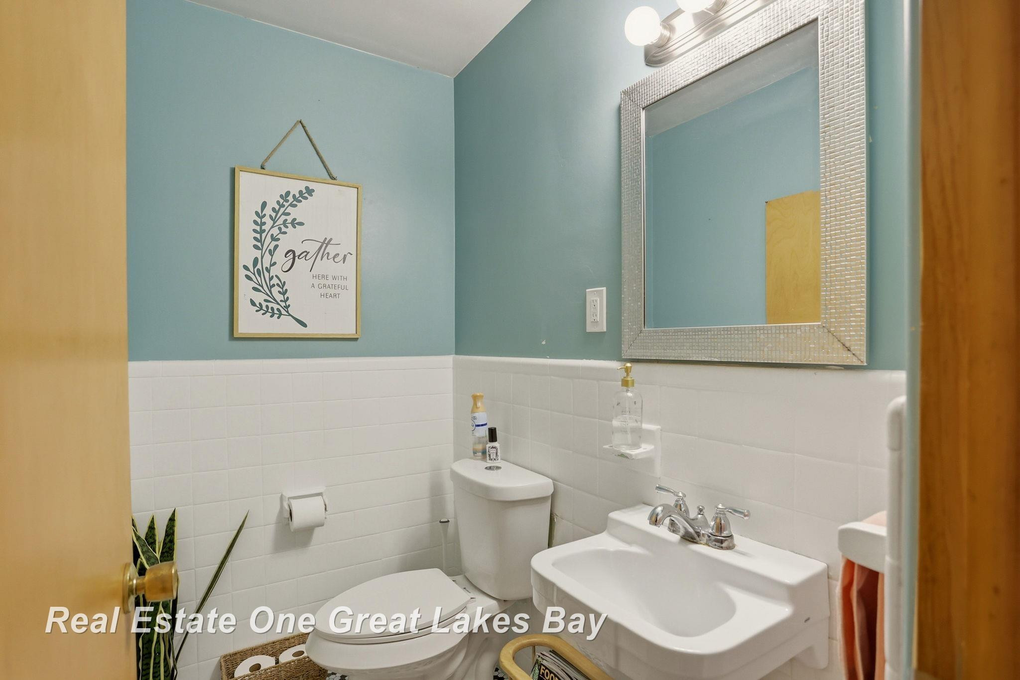 420 S Johnson Street, Merrill, MI 48637 — Photo 24