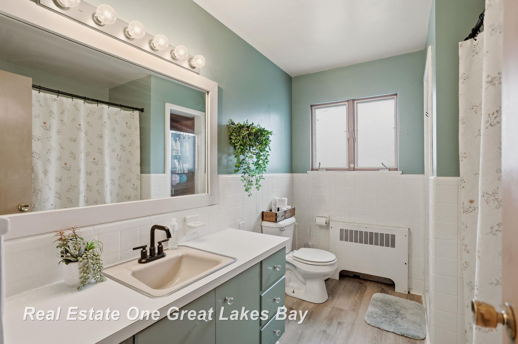 420 S Johnson Street, Merrill, MI 48637 — Photo 32