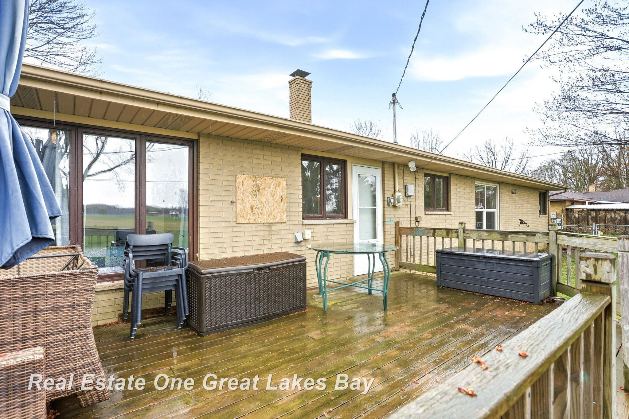 420 S Johnson Street, Merrill, MI 48637 — Photo 37