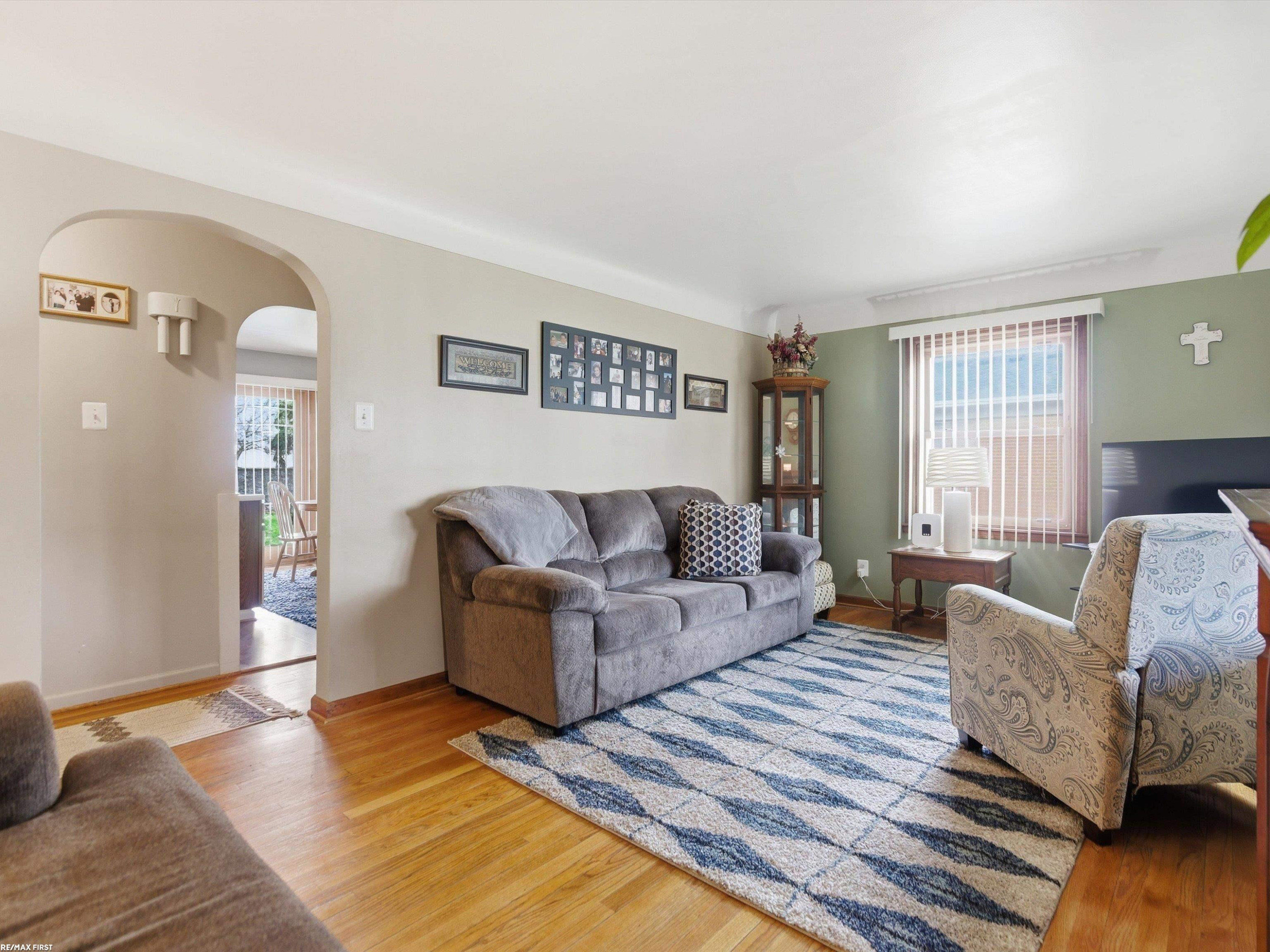 7399 Mckinley Avenue, Center Line, MI 48015 — Photo 5