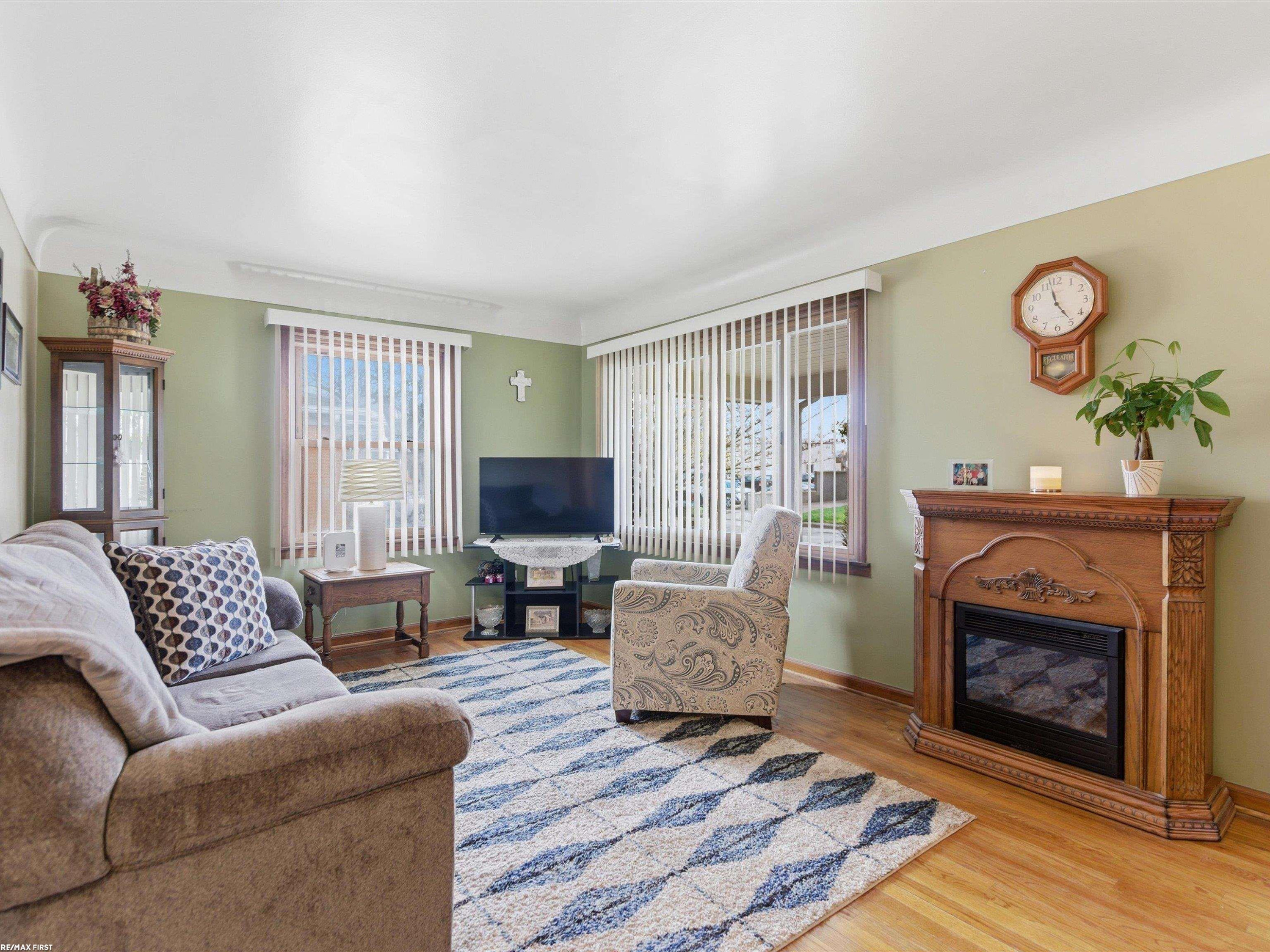 7399 Mckinley Avenue, Center Line, MI 48015 — Photo 7
