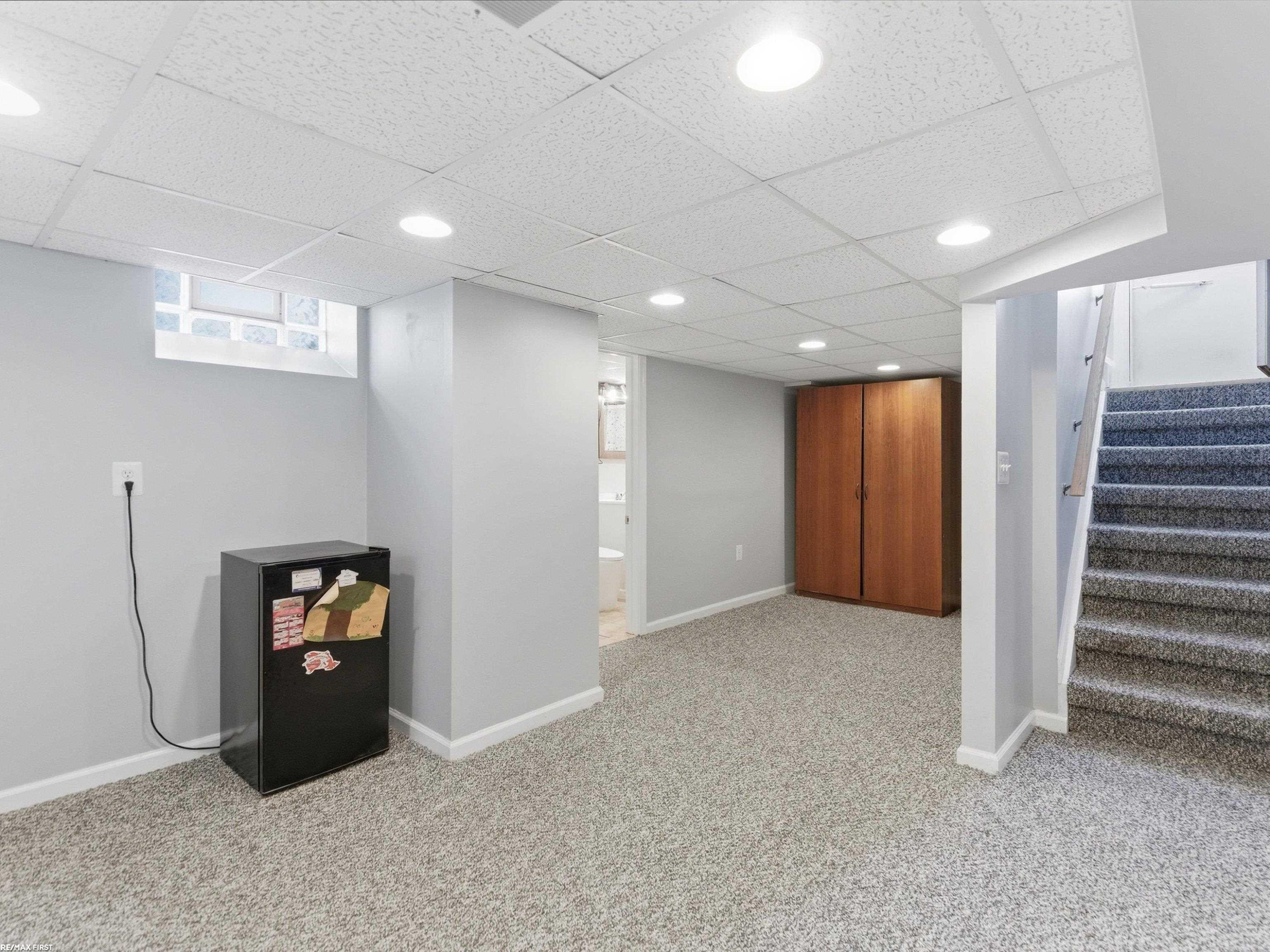 7399 Mckinley Avenue, Center Line, MI 48015 — Photo 21