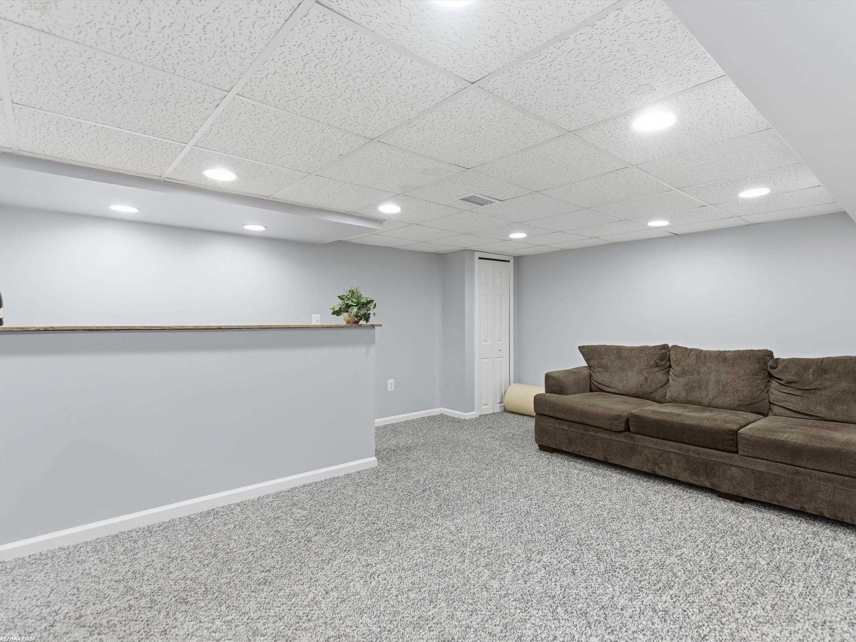 7399 Mckinley Avenue, Center Line, MI 48015 — Photo 25