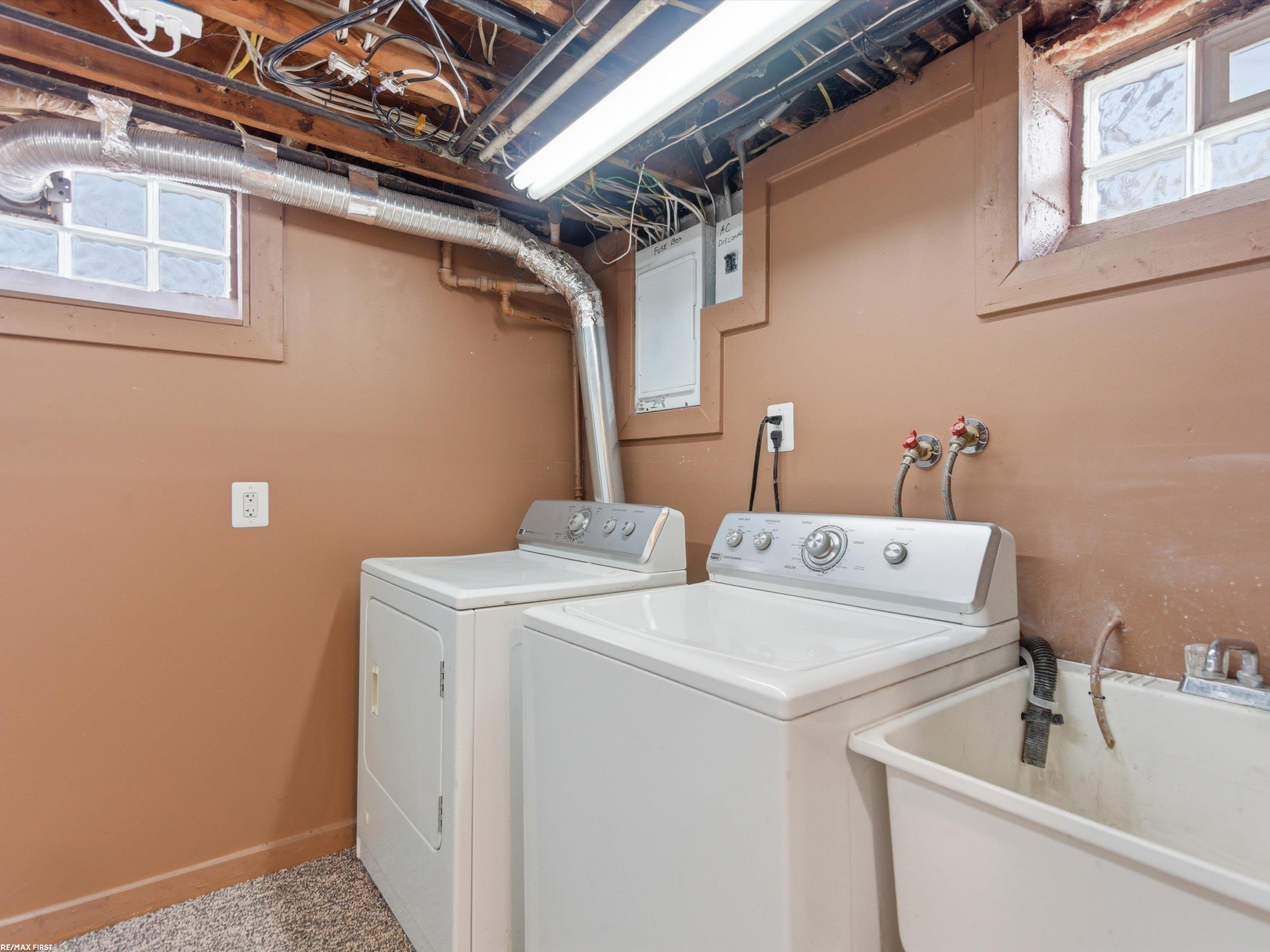 7399 Mckinley Avenue, Center Line, MI 48015 — Photo 29