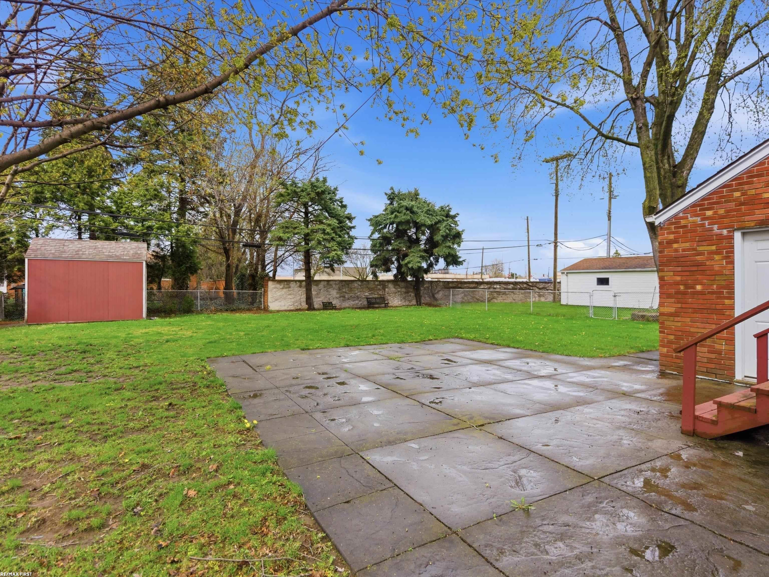 7399 Mckinley Avenue, Center Line, MI 48015 — Photo 33