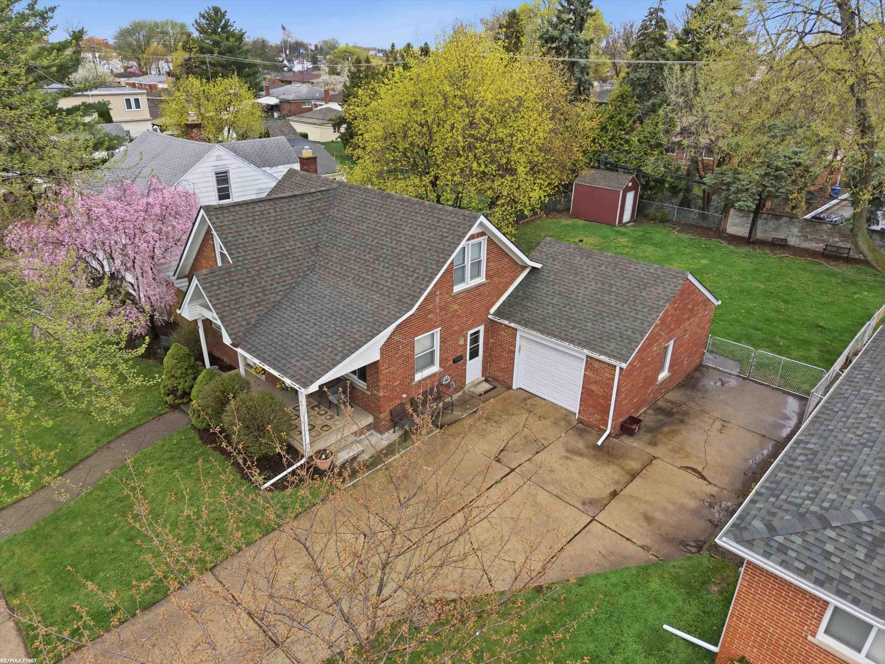 7399 Mckinley Avenue, Center Line, MI 48015 — Photo 37