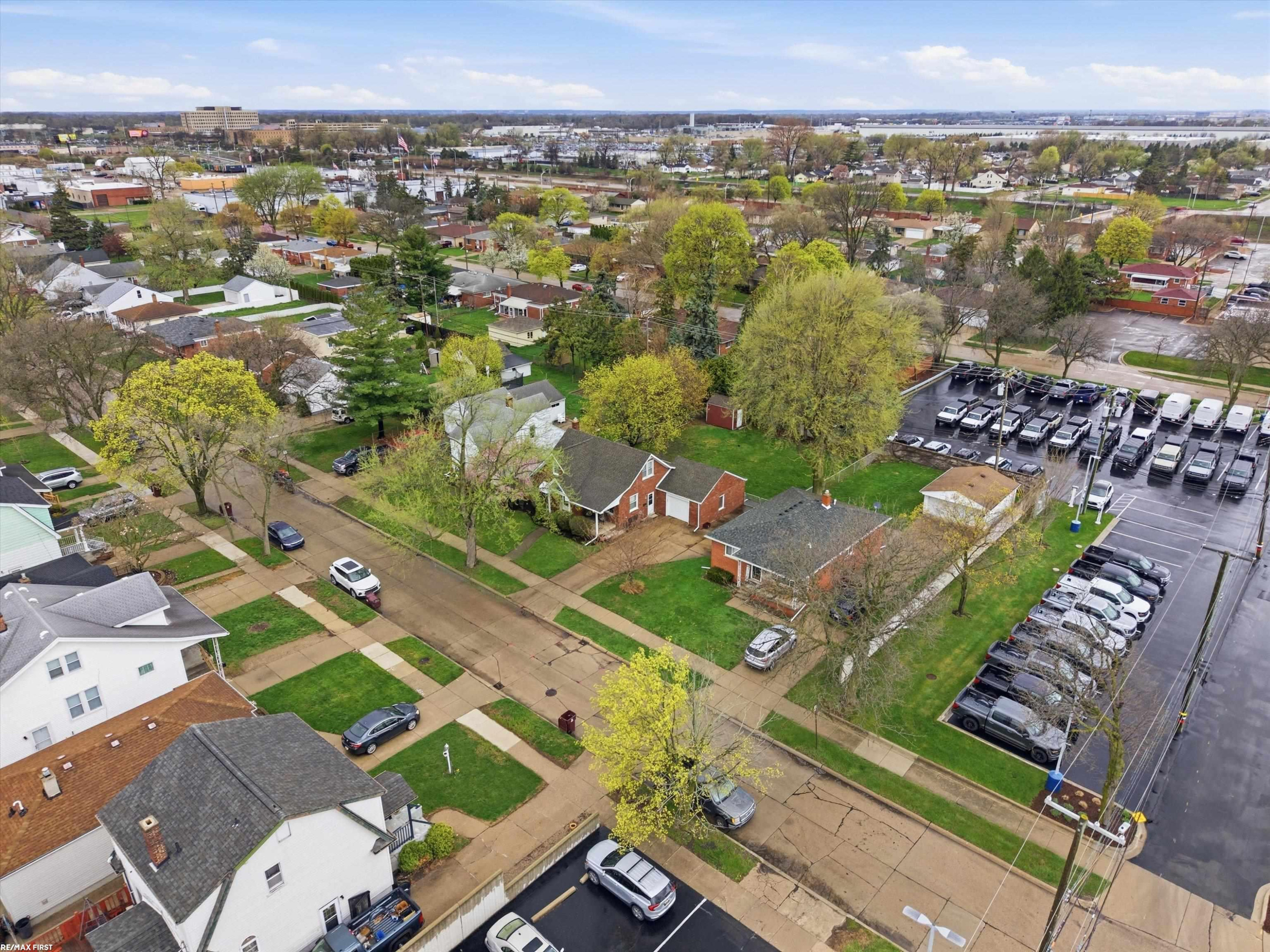 7399 Mckinley Avenue, Center Line, MI 48015 — Photo 46