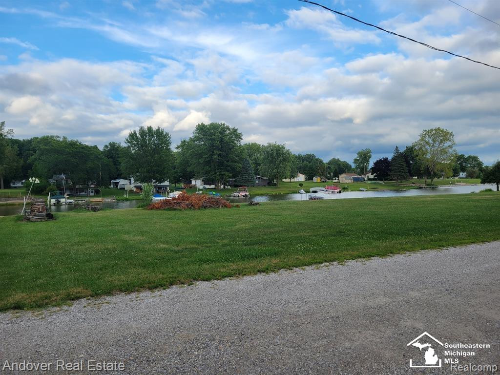 4324 Oak Glen Dr Drive, Camden, MI 49232 — Photo 9