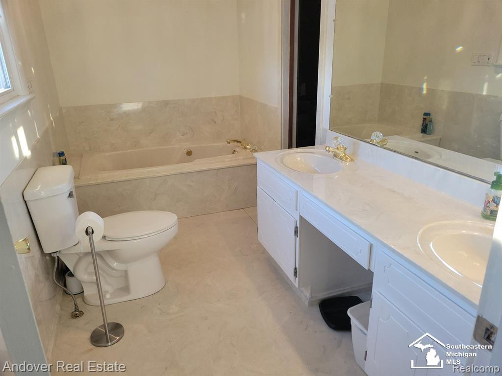 4324 Oak Glen Dr Drive, Camden, MI 49232 — Photo 20