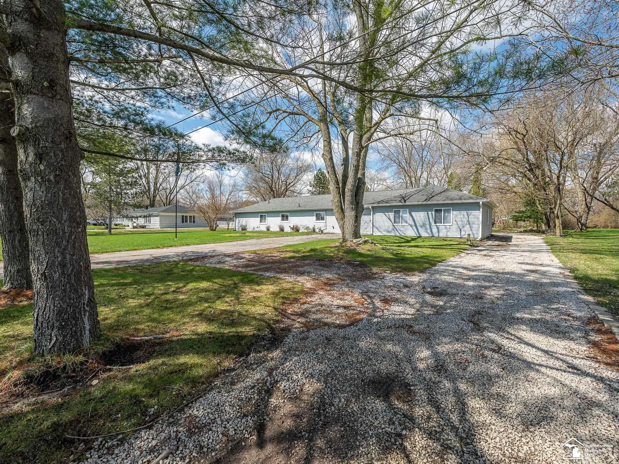 2525 Reinhardt Road, Monroe, MI 48162 — Photo 35