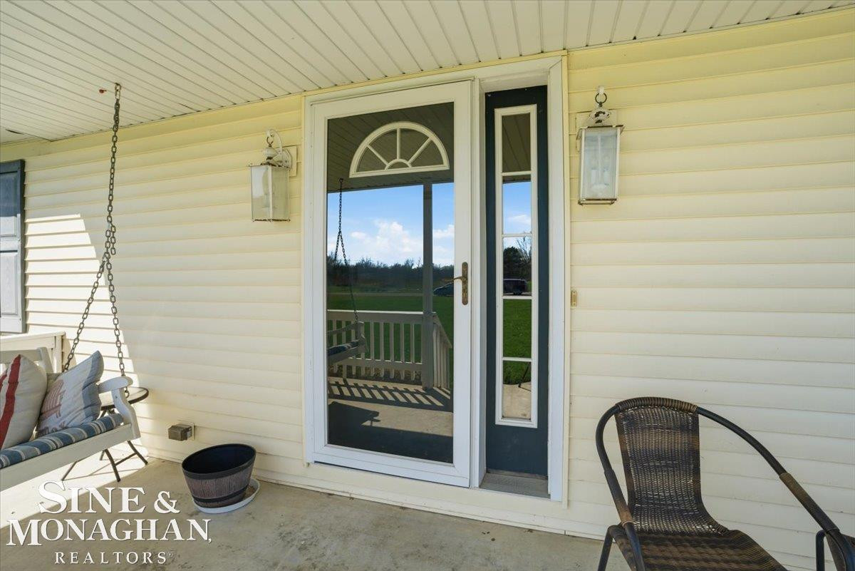 2024 Deer Meadow Lane, MI 48079 — Photo 2