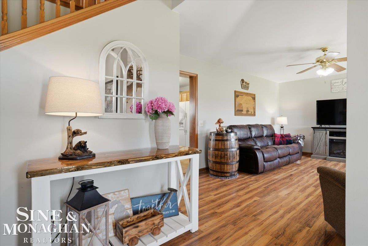2024 Deer Meadow Lane, MI 48079 — Photo 3