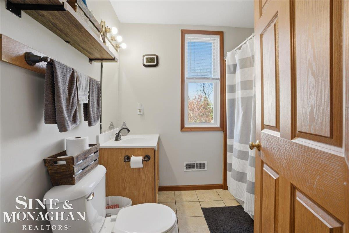 2024 Deer Meadow Lane, MI 48079 — Photo 17