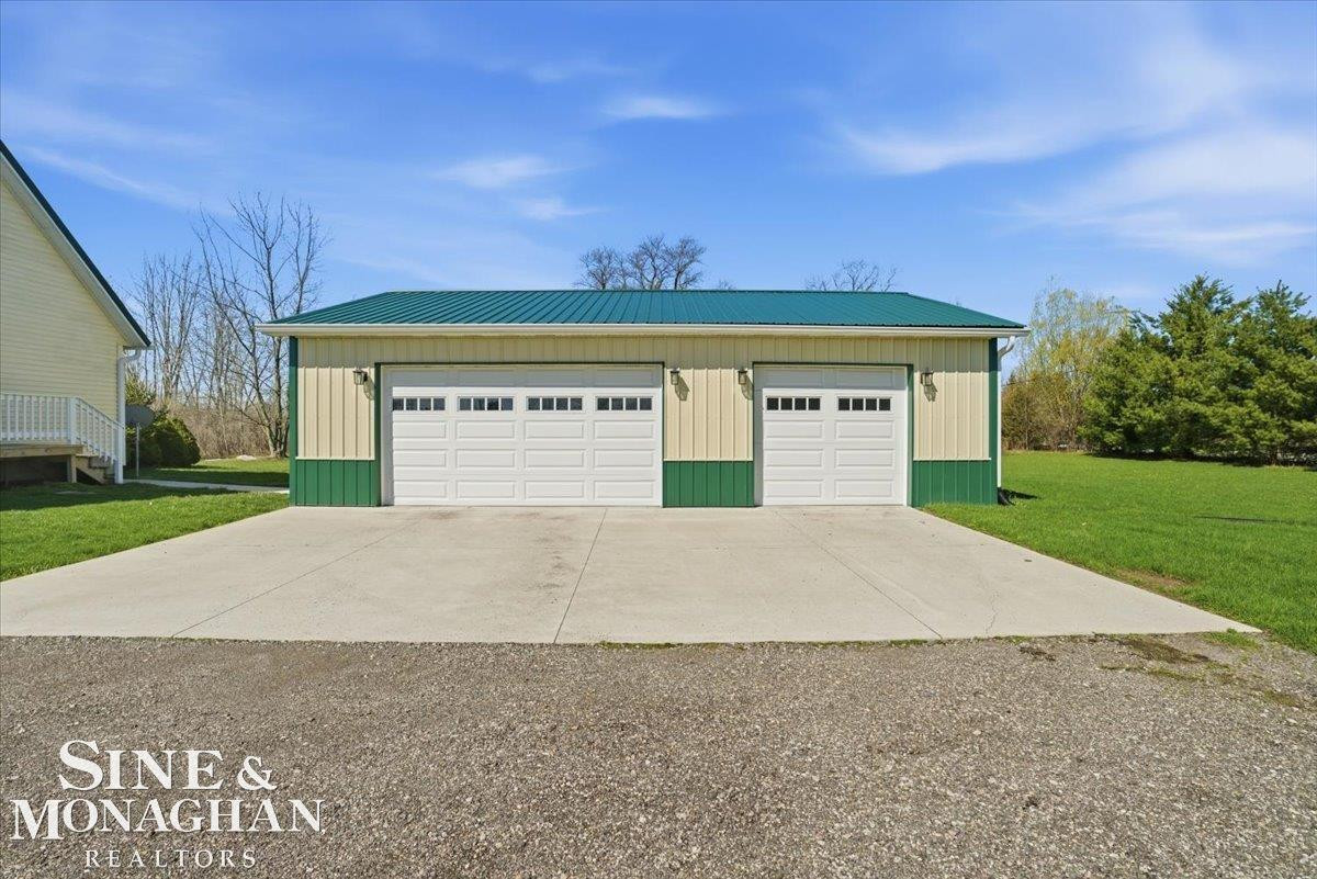 2024 Deer Meadow Lane, MI 48079 — Photo 25